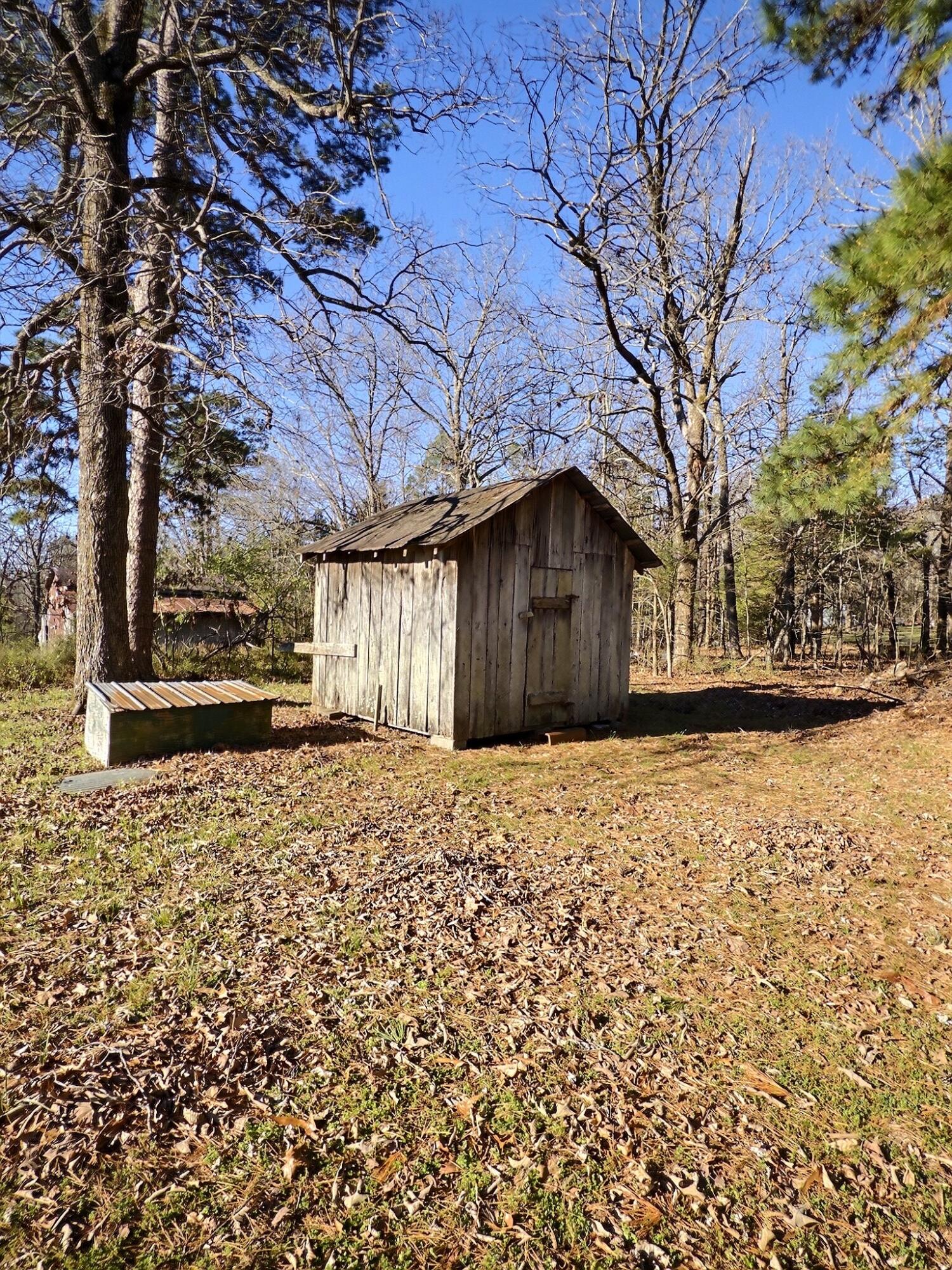 822 County Road 160 A Property Photo 37