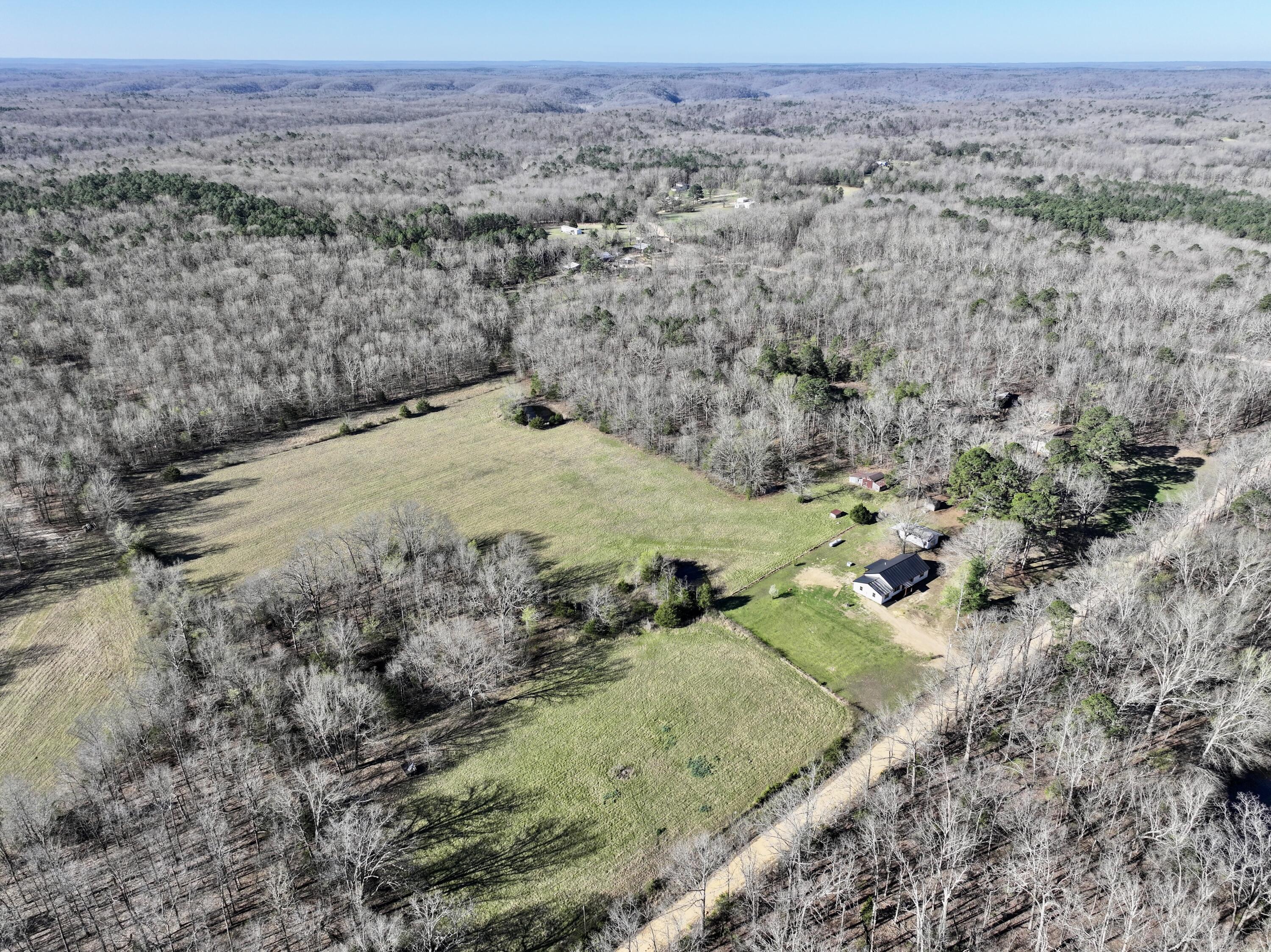 822 County Road 160 A Property Photo 40