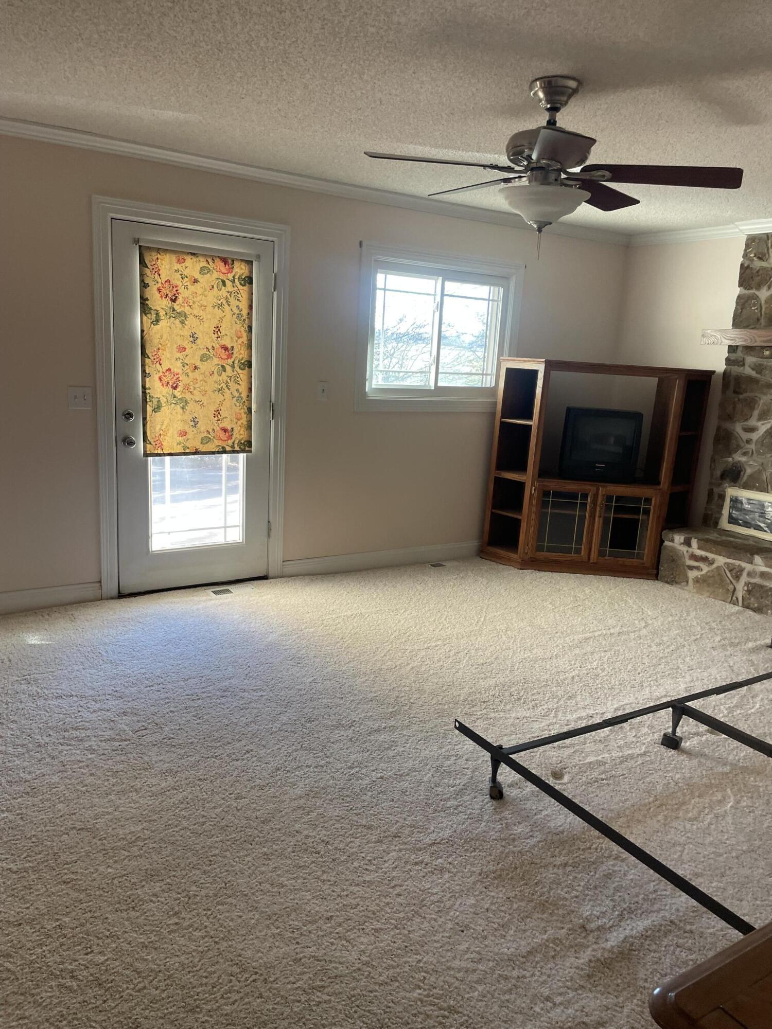 15017 Farm Road 2010 Property Photo 22