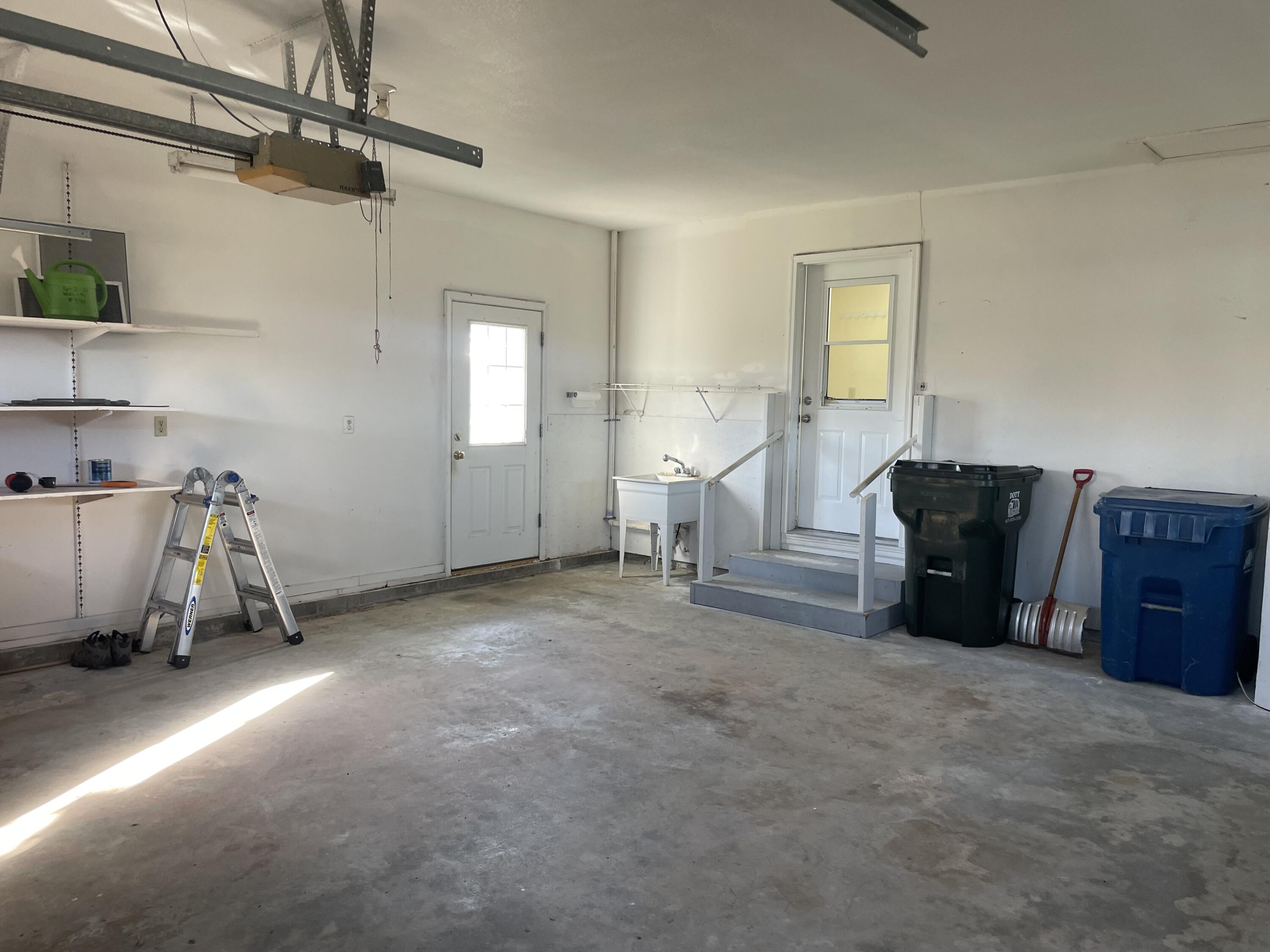 15017 Farm Road 2010 Property Photo 32