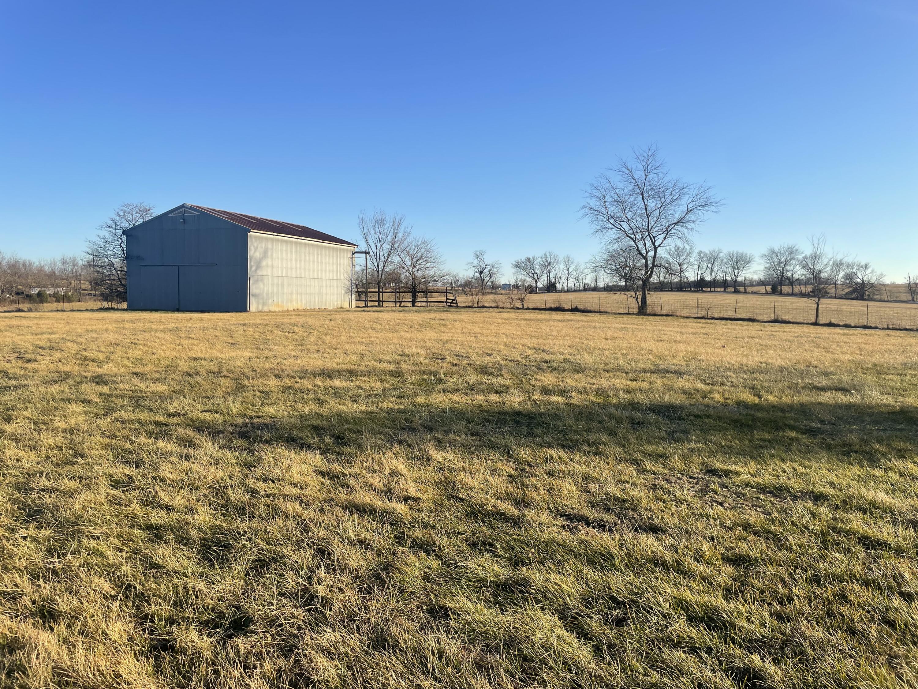 15017 Farm Road 2010 Property Photo 37