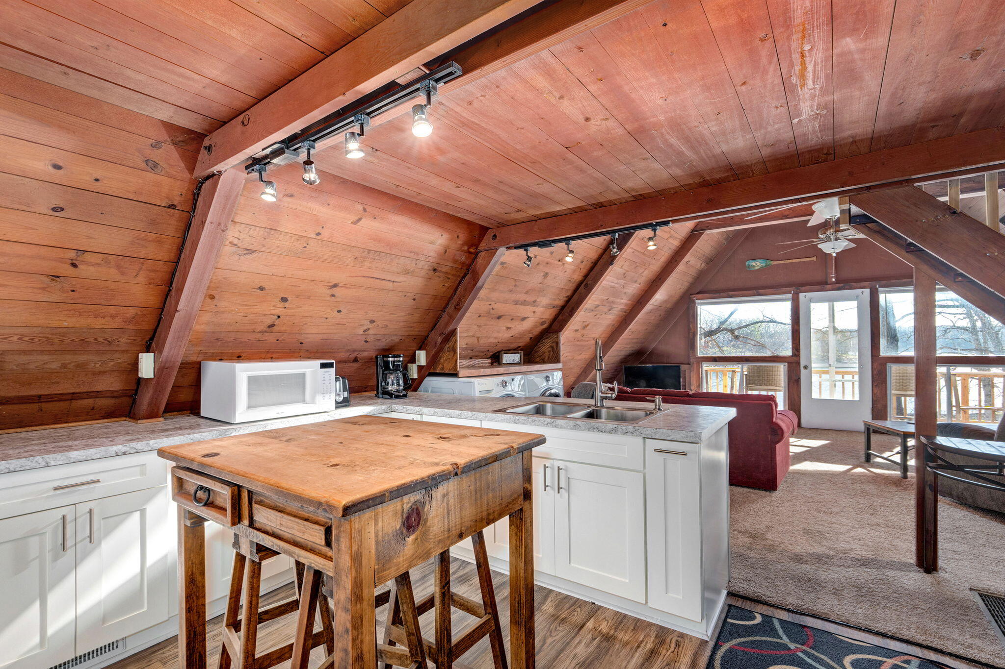 25092 Farm Road 2236 Property Photo 7
