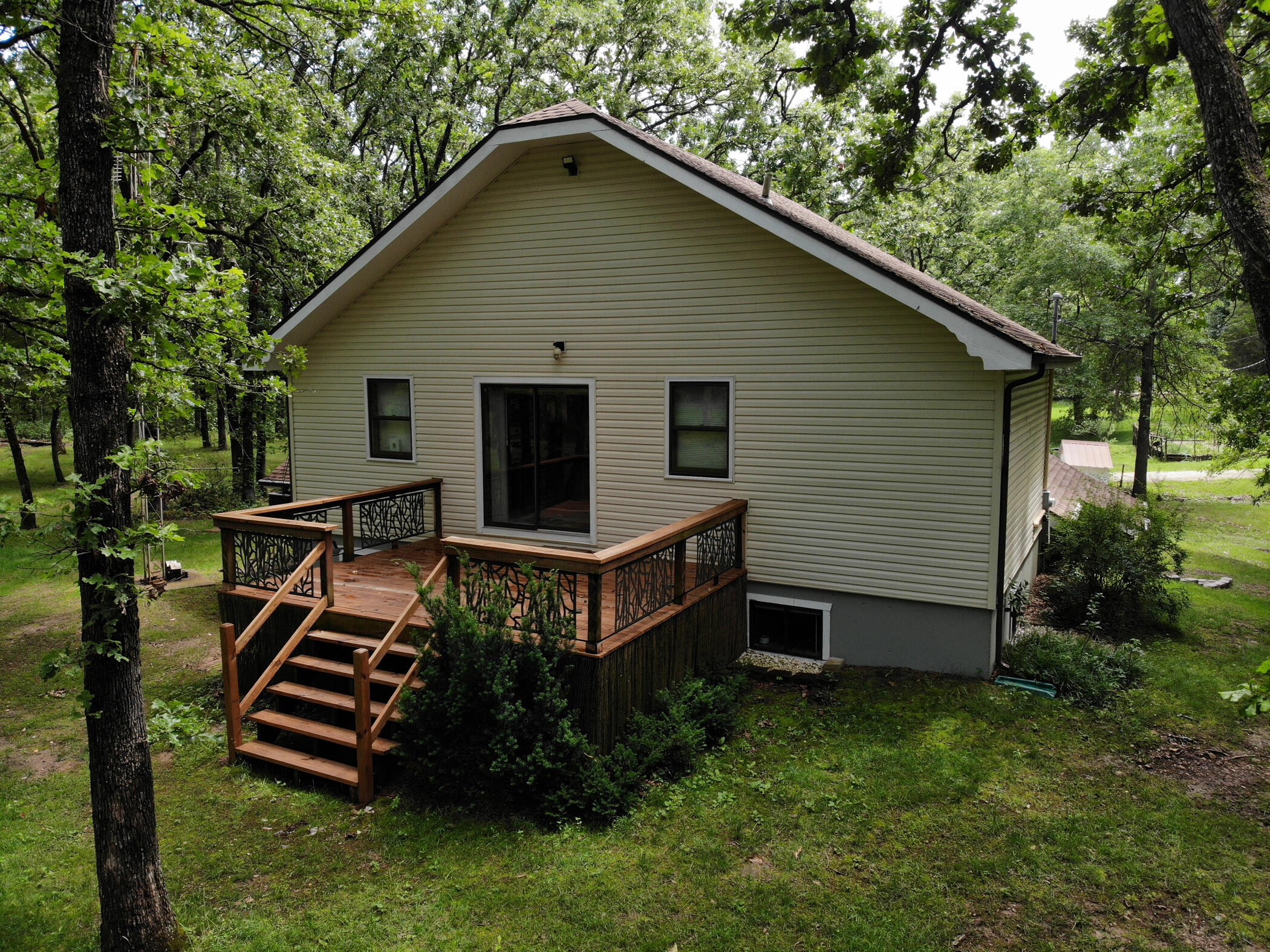 22303 County Road 253 Property Photo 4