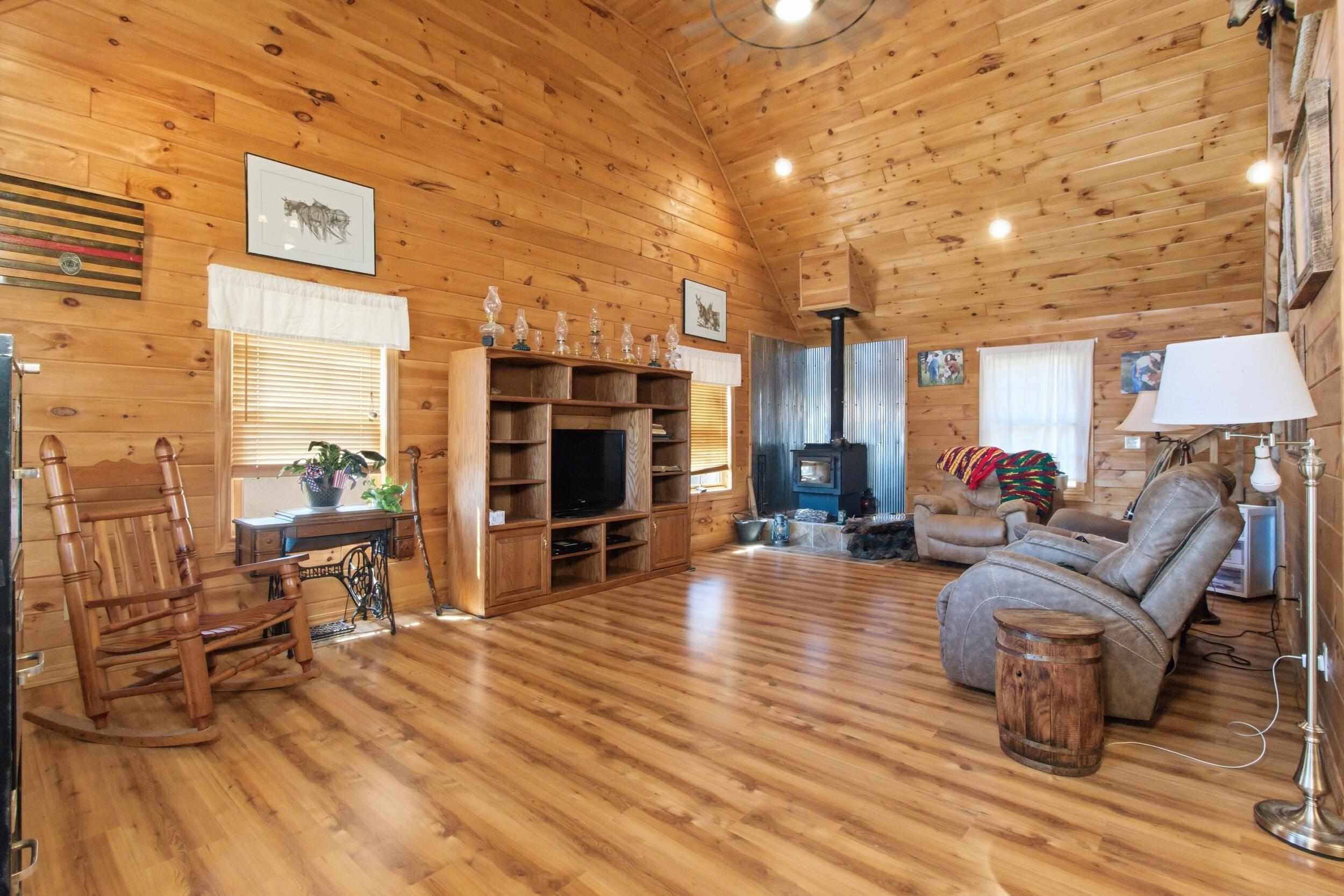 4570 State Highway Nn Property Photo 13