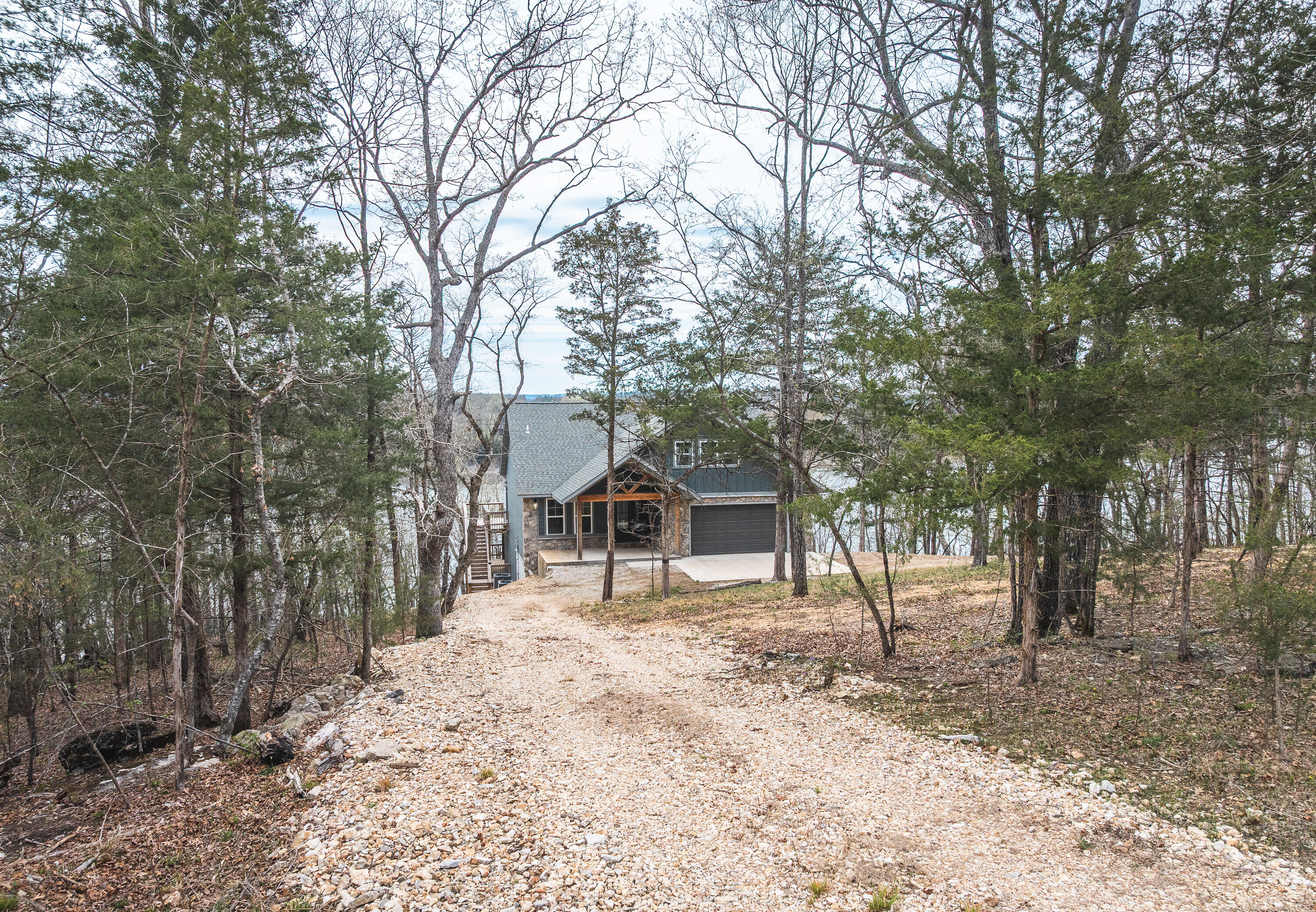 18048 Farm Road 2300 Property Photo 3