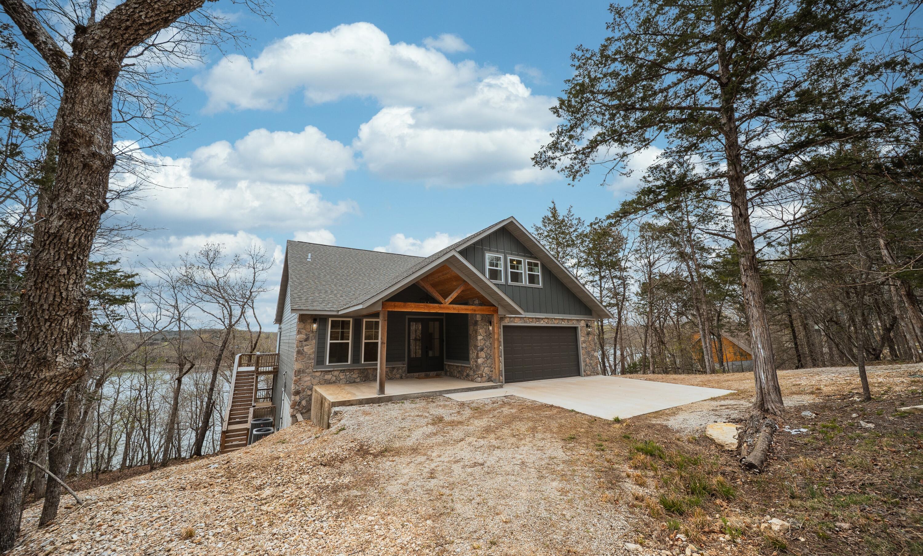18048 Farm Road 2300 Property Photo 54