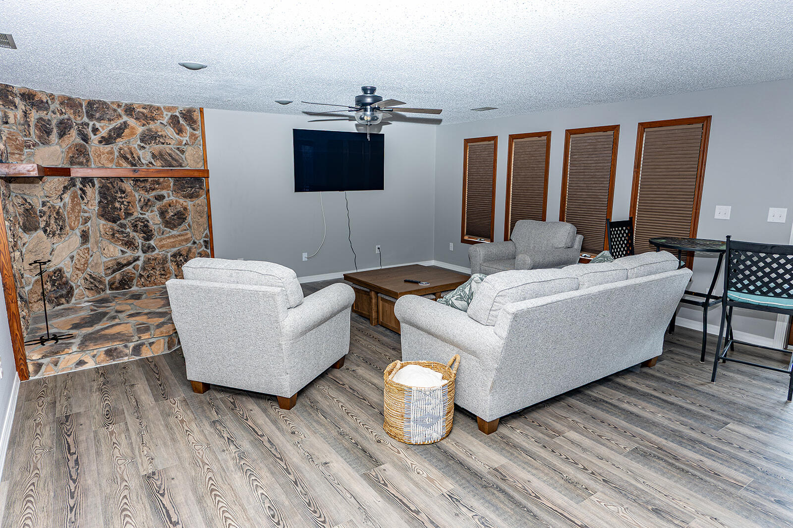 25827 Canyon Drive Property Photo 20
