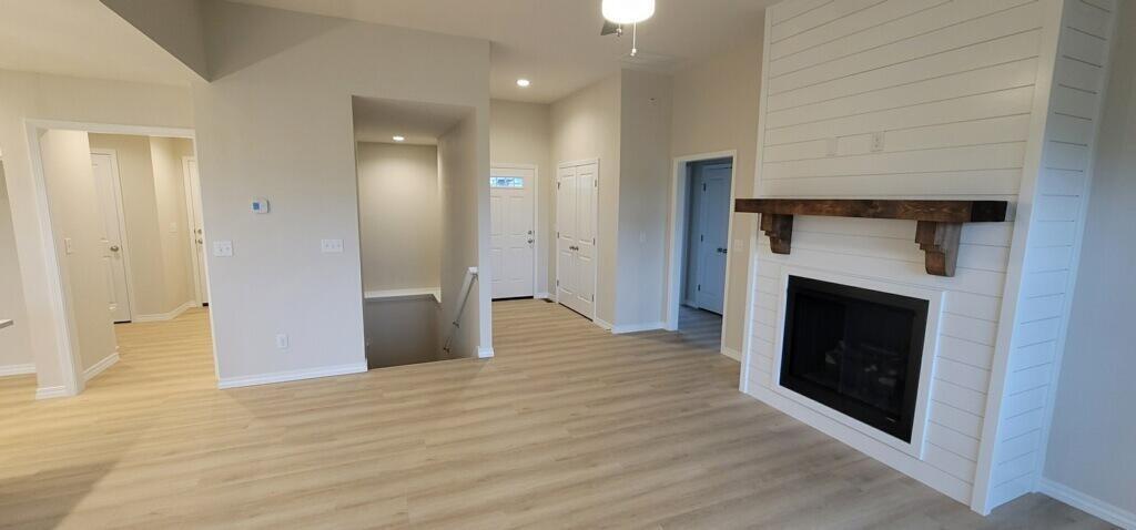 675 West Castor Loop Property Photo 4