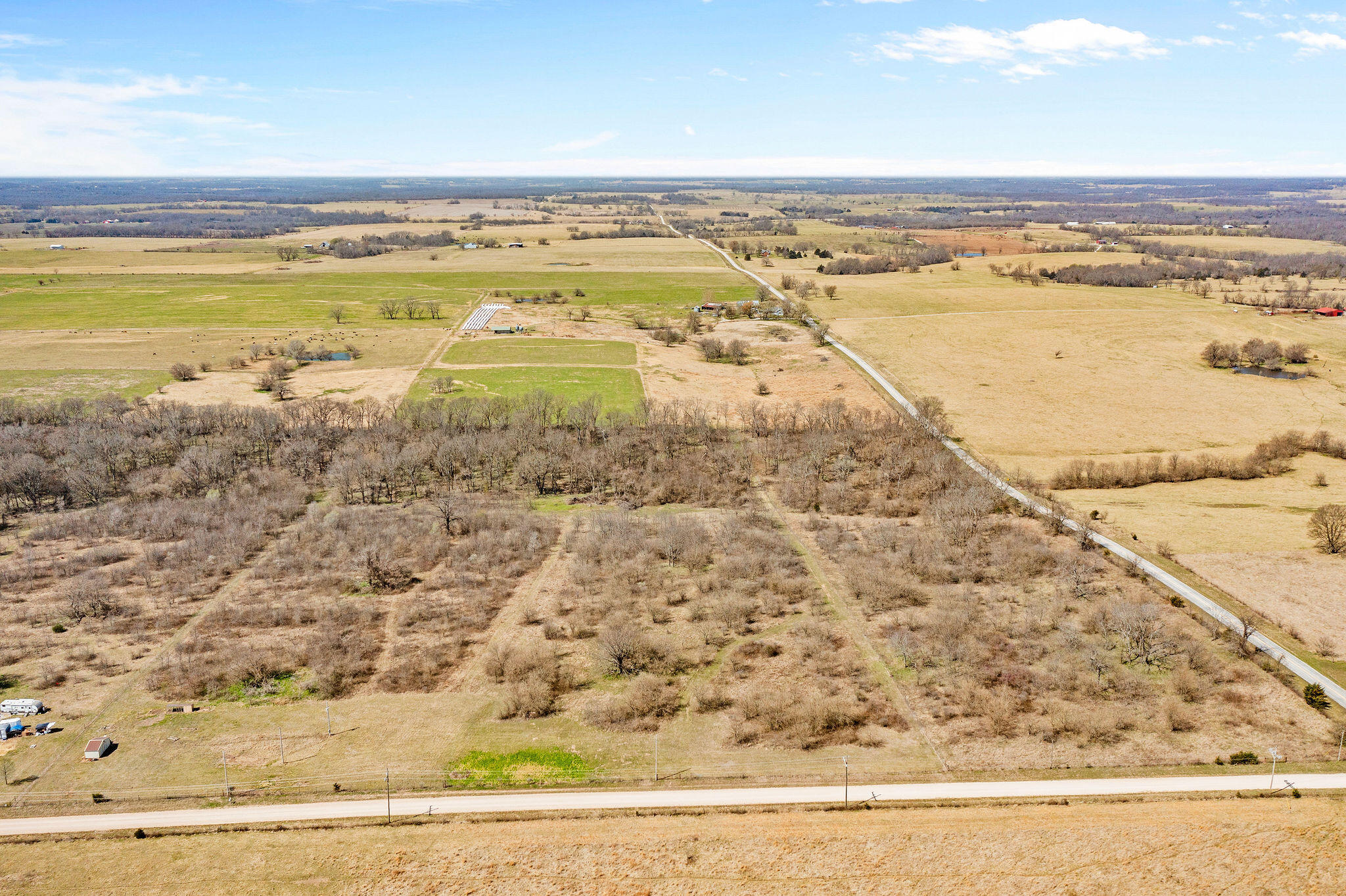 21170 South 1125 Road Property Photo 7