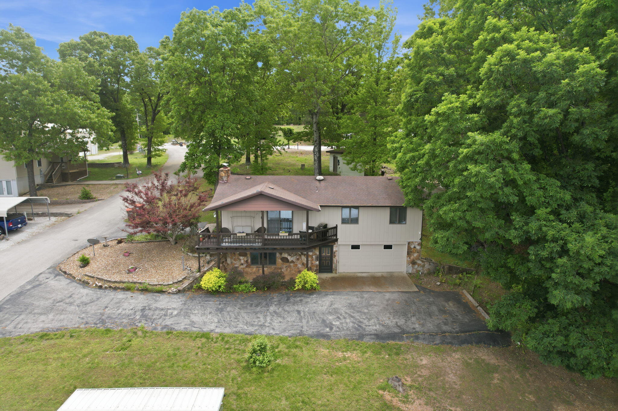 51 Stonemont Road Property Photo 2
