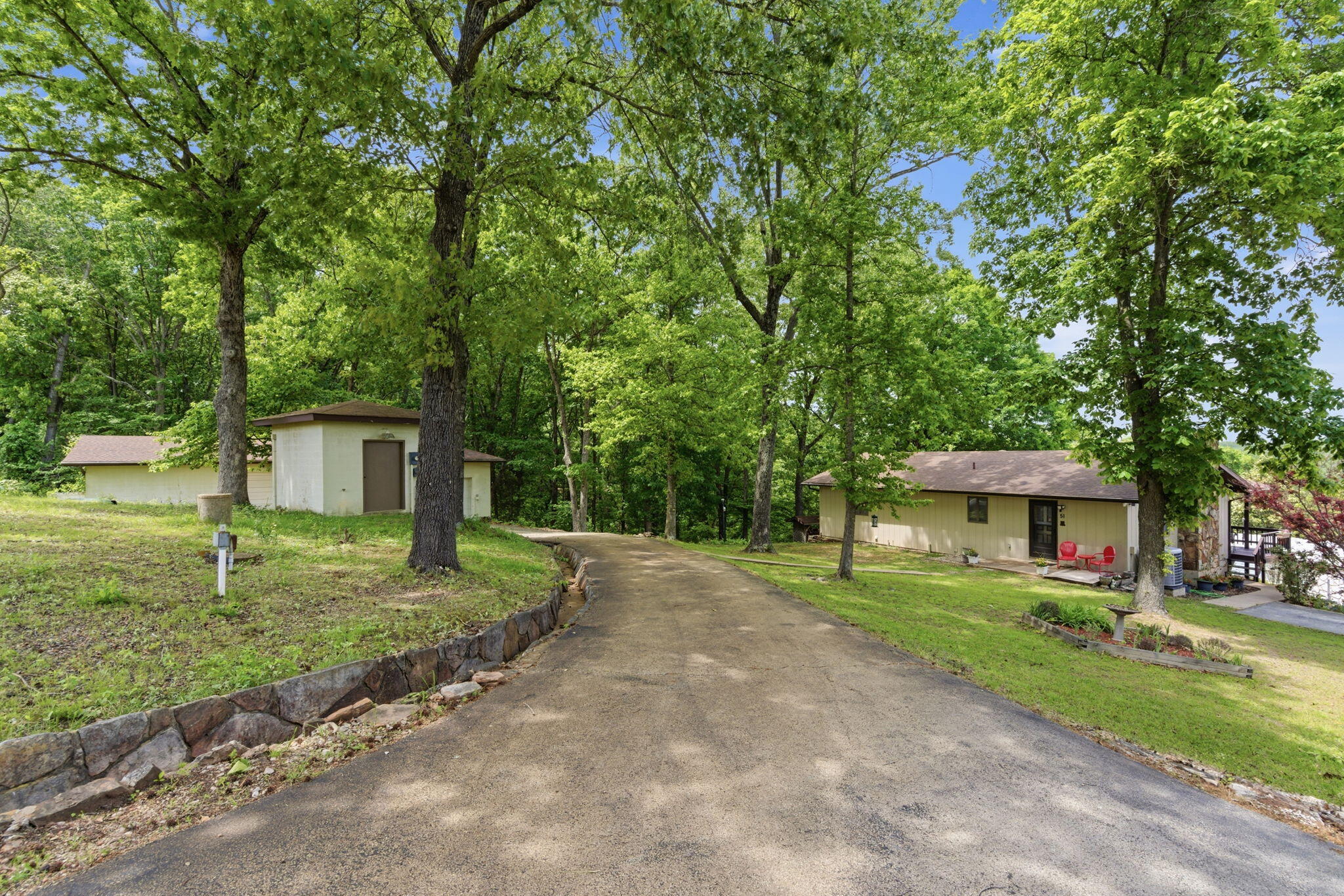 51 Stonemont Road Property Photo 4