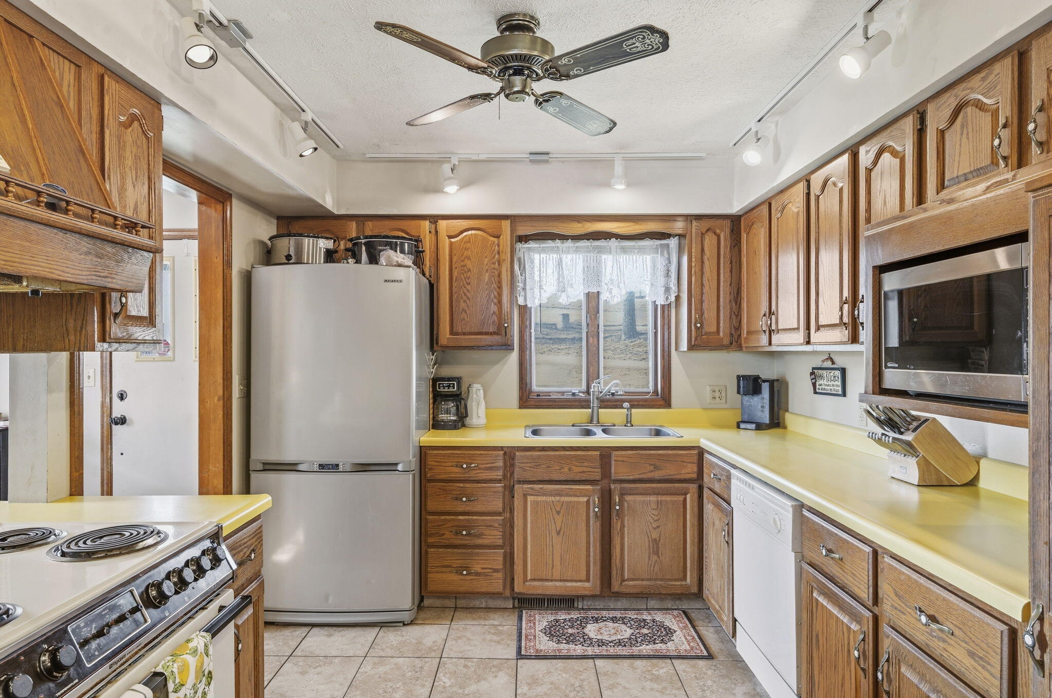 51 Stonemont Road Property Photo 18
