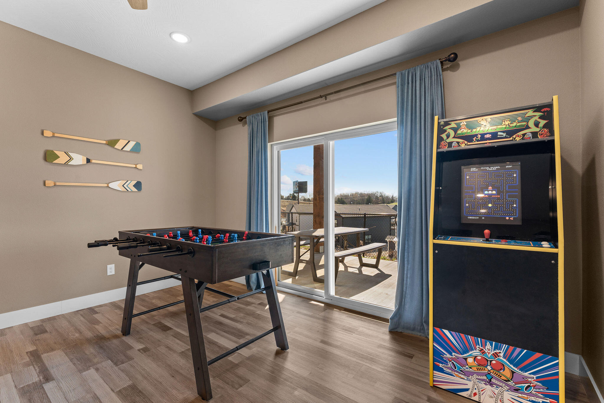 128 Chateau Mountain Court Property Photo 49