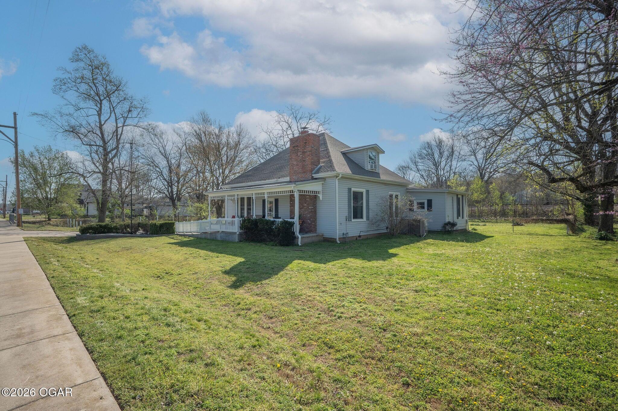 436 Oneida Street Property Photo 38