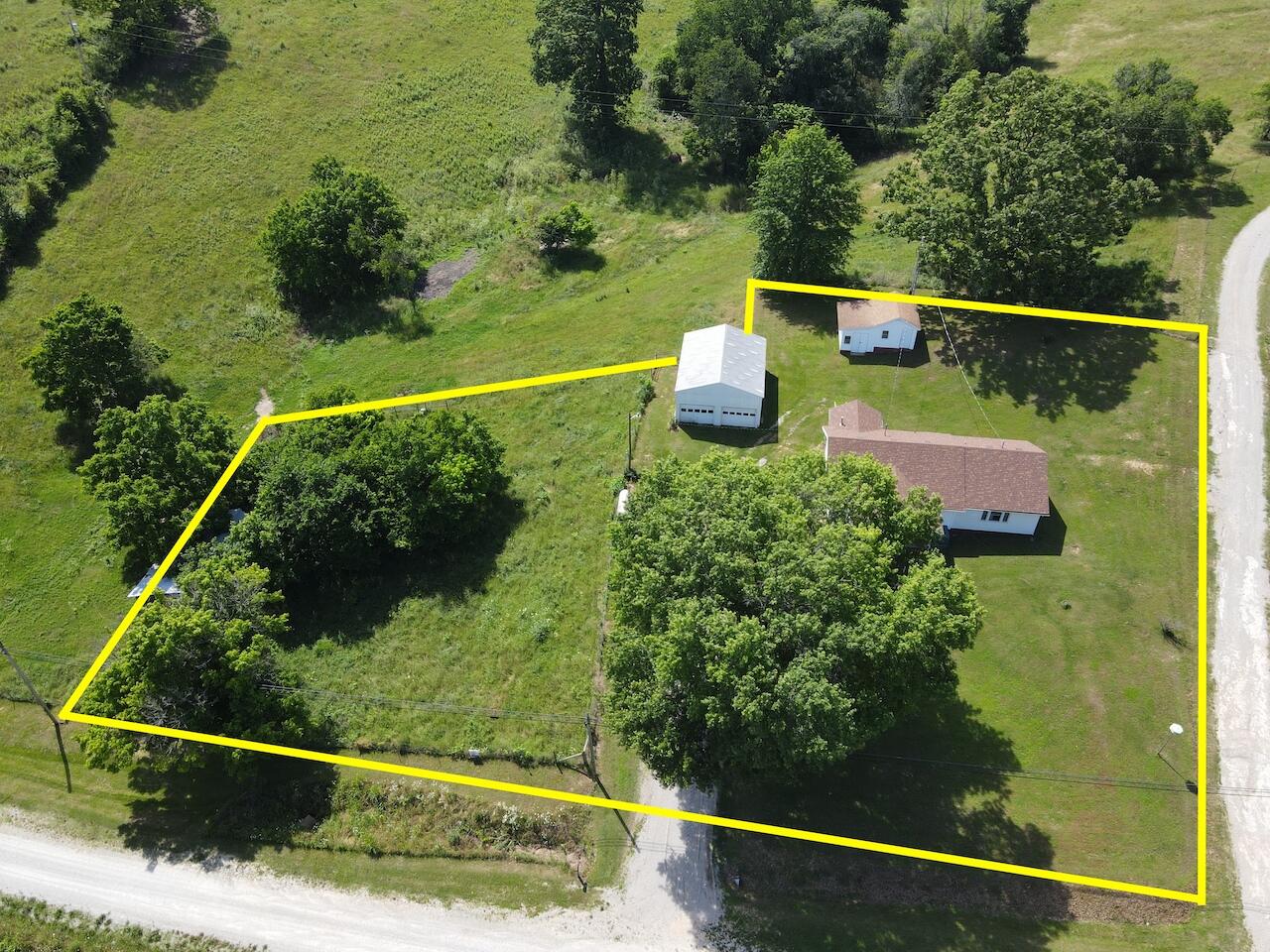 6413 County Road 5-403 Property Photo 5