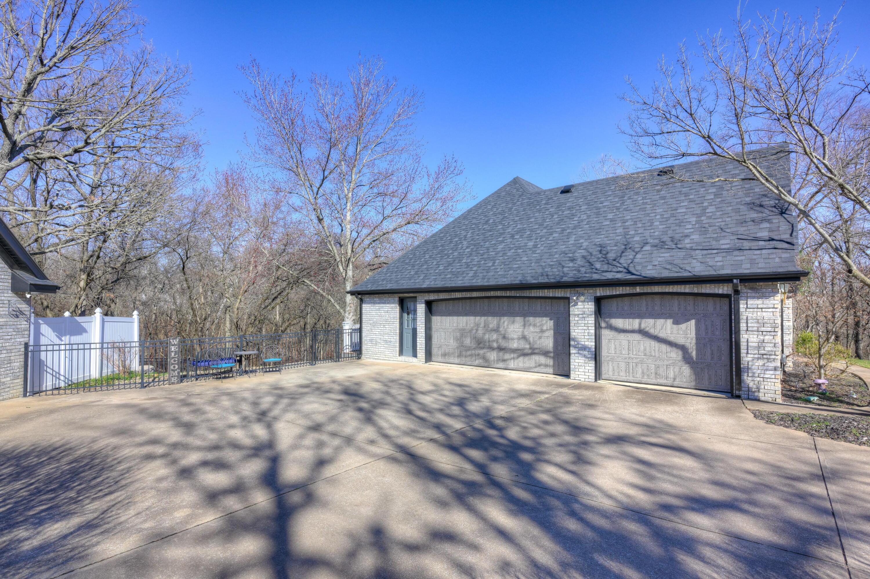 7 Deer Run Drive Property Photo 45