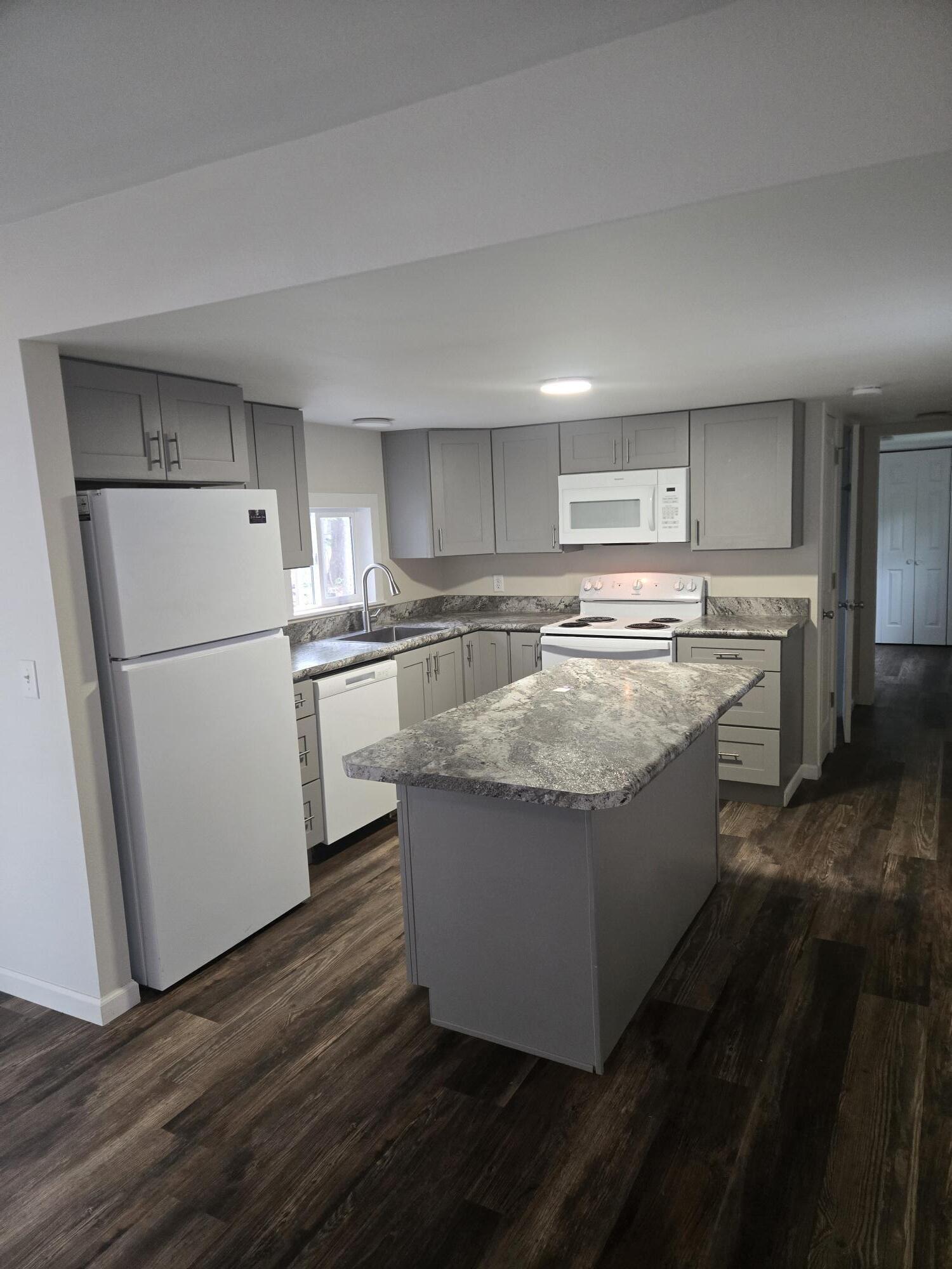 23079 Hickory Lane Property Photo 8