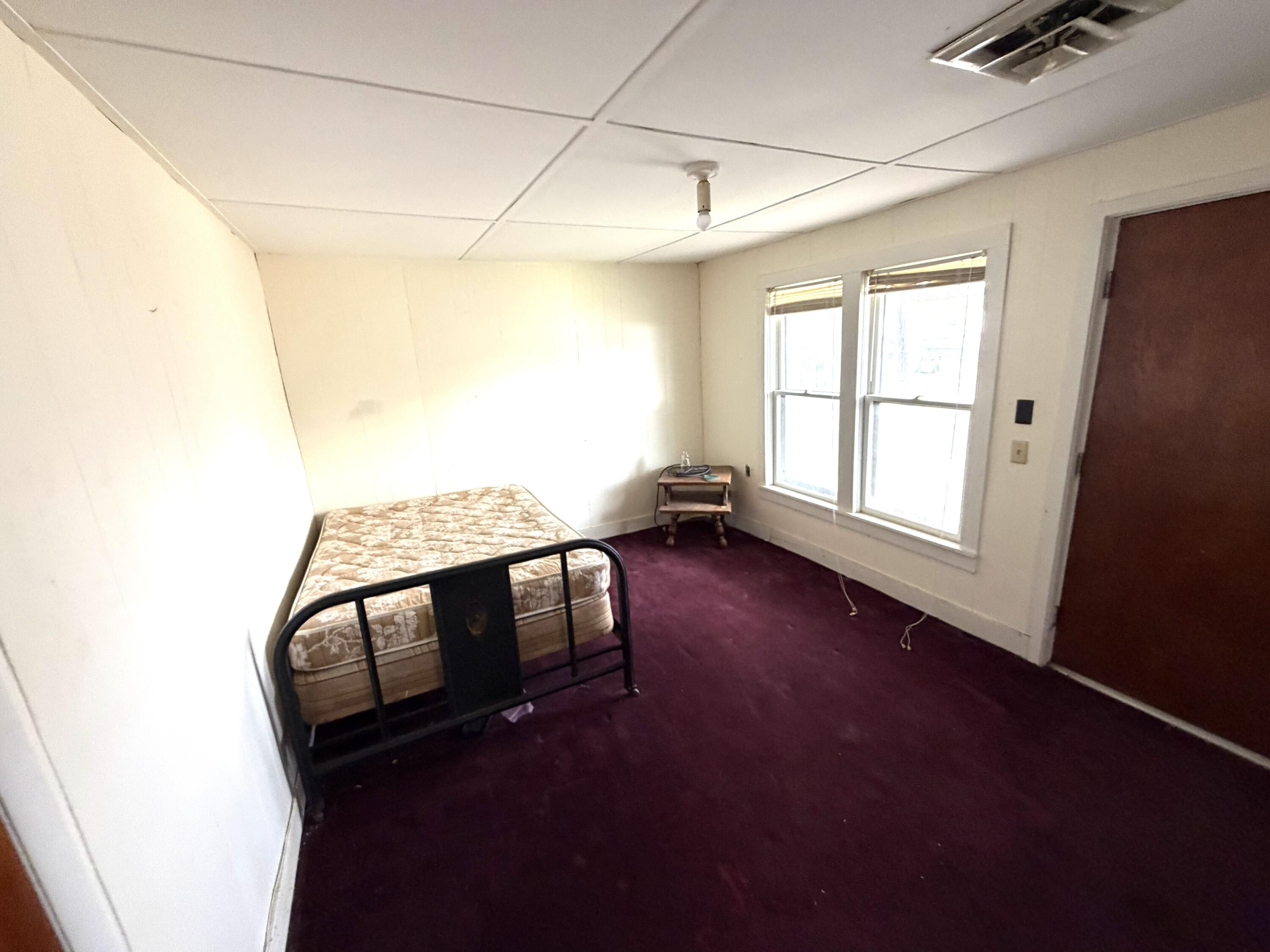 16232 Martin Drive Property Photo 9