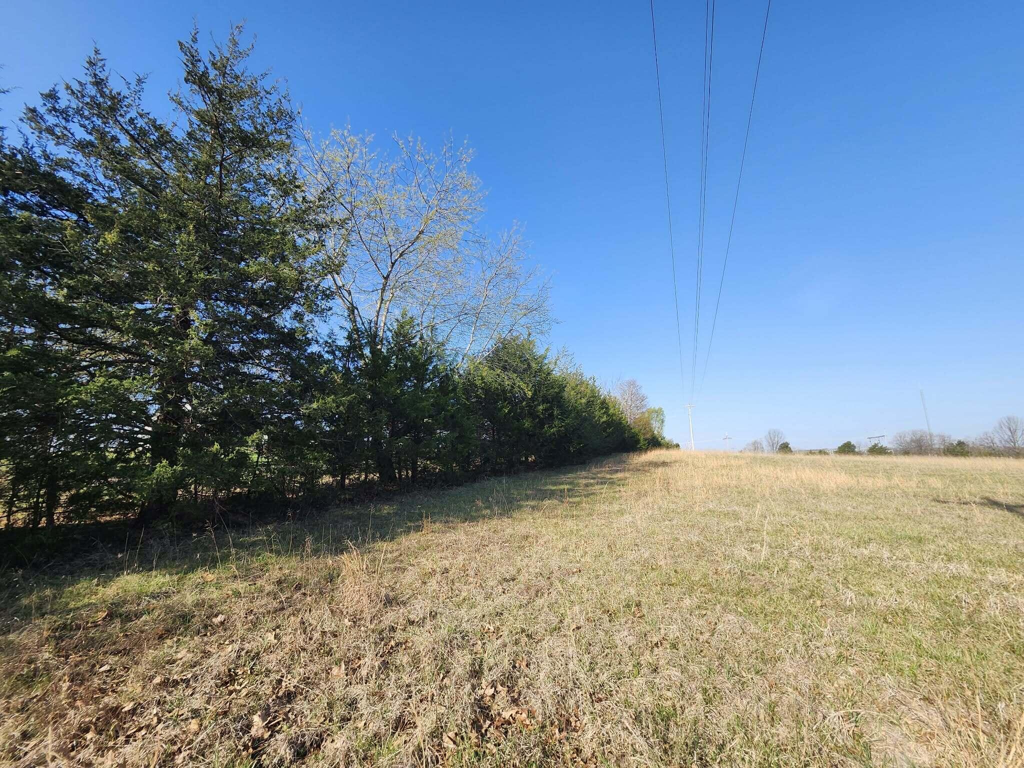000 Highway H Property Photo 6
