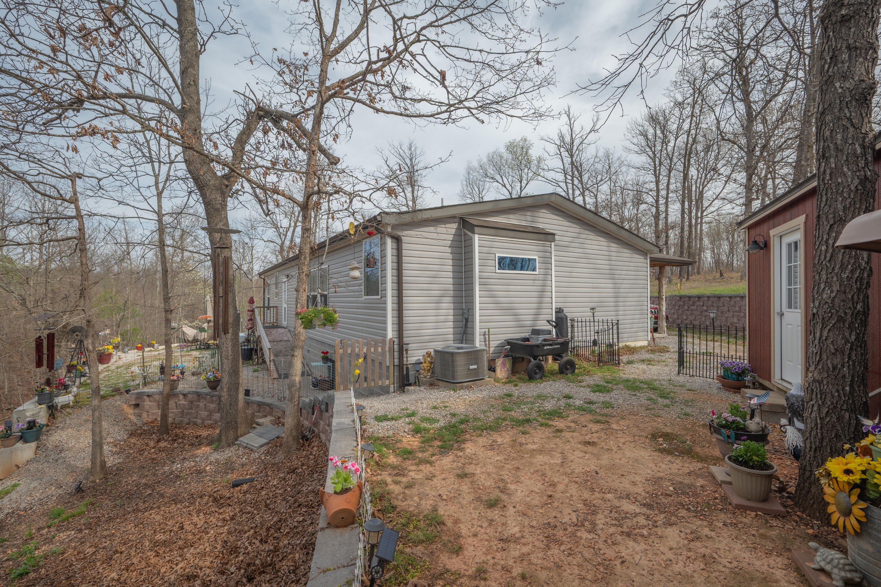553 Buckeye Lane Property Photo 23