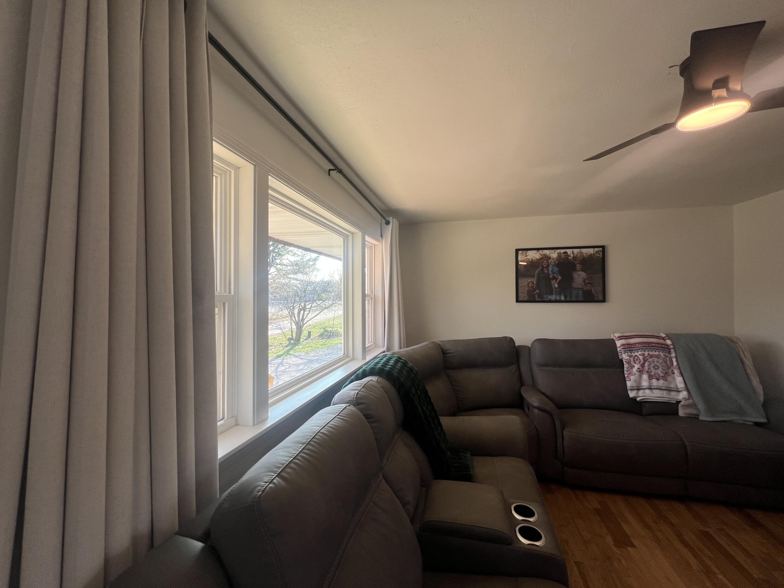 9077 Charles Drive Property Photo 9
