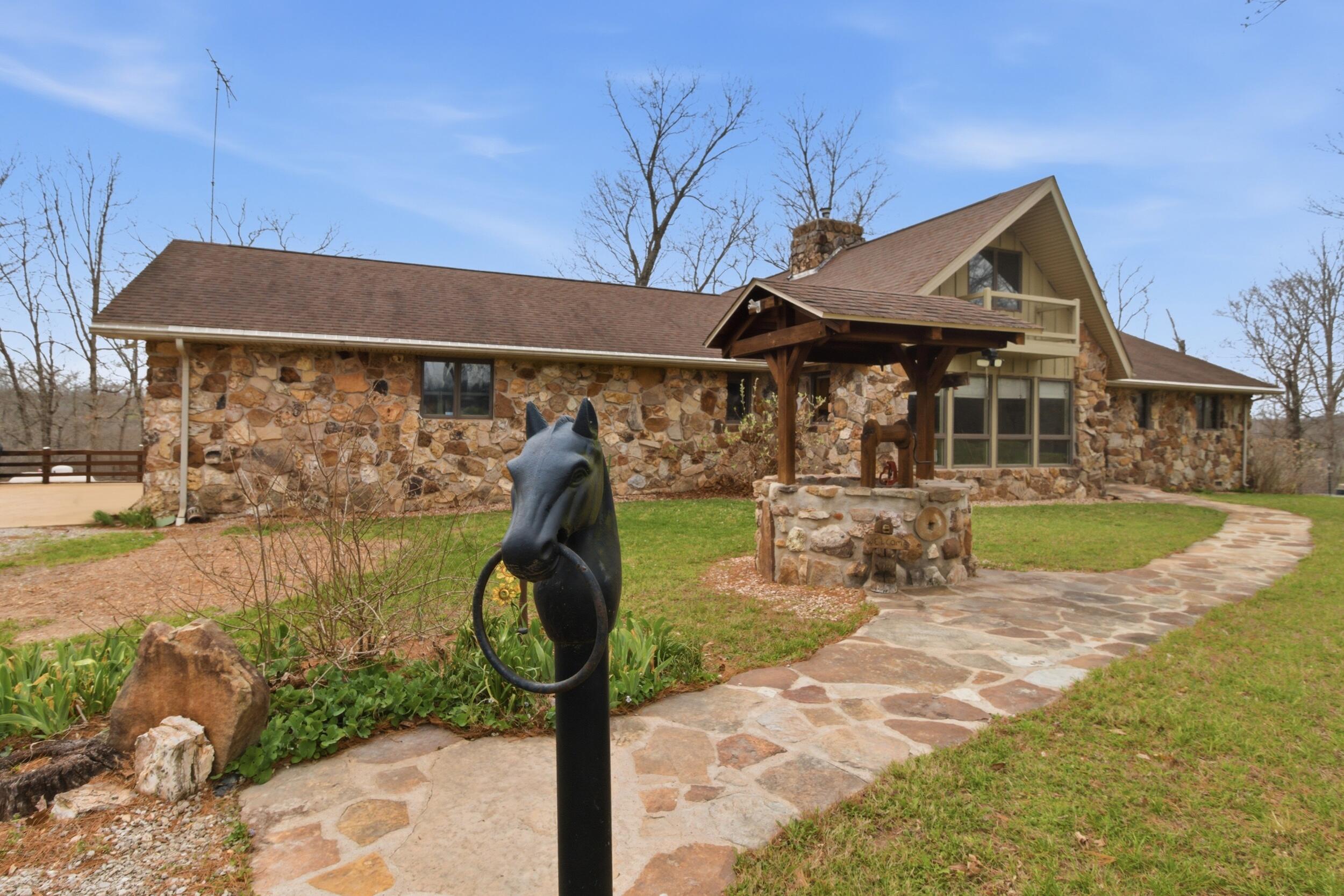 6325 Highway Z Property Photo 1