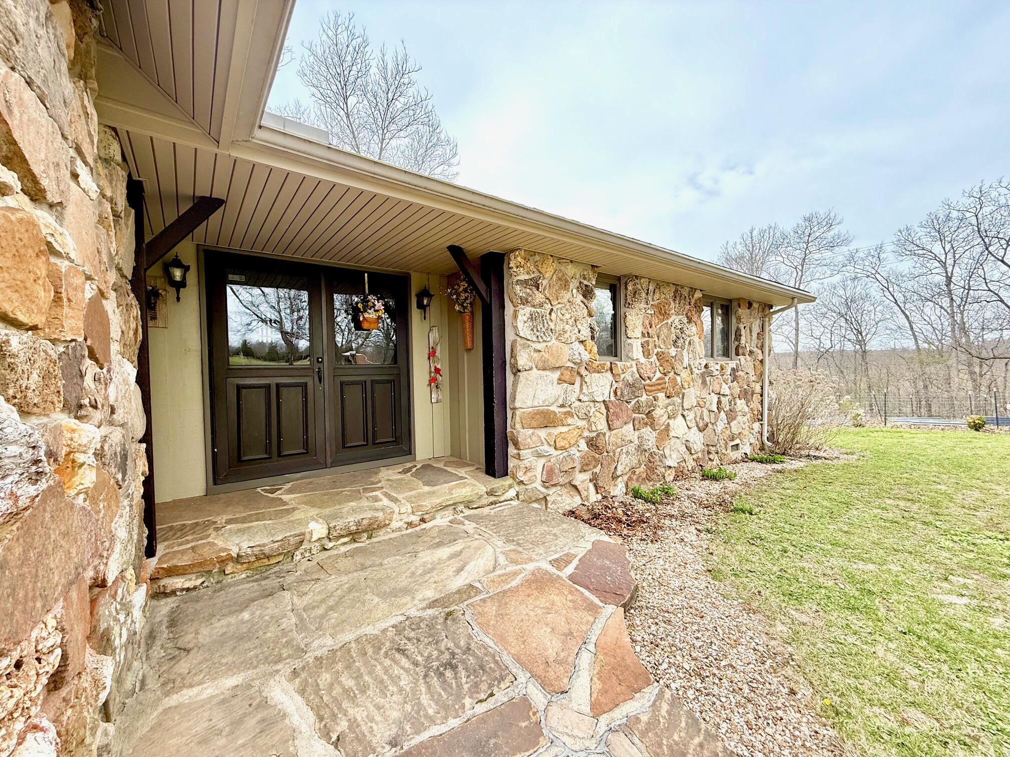 6325 Highway Z Property Photo 4