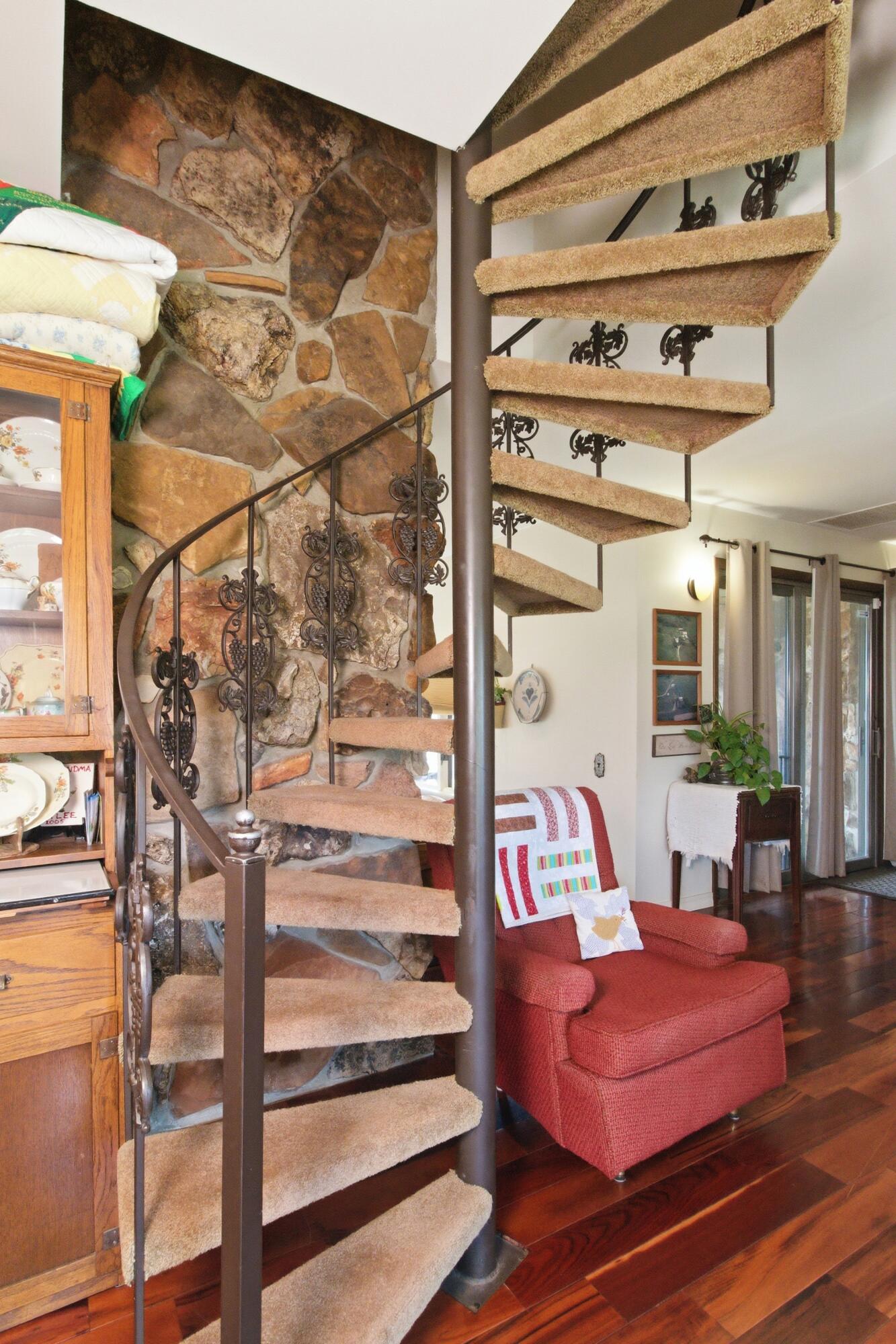 6325 Highway Z Property Photo 10