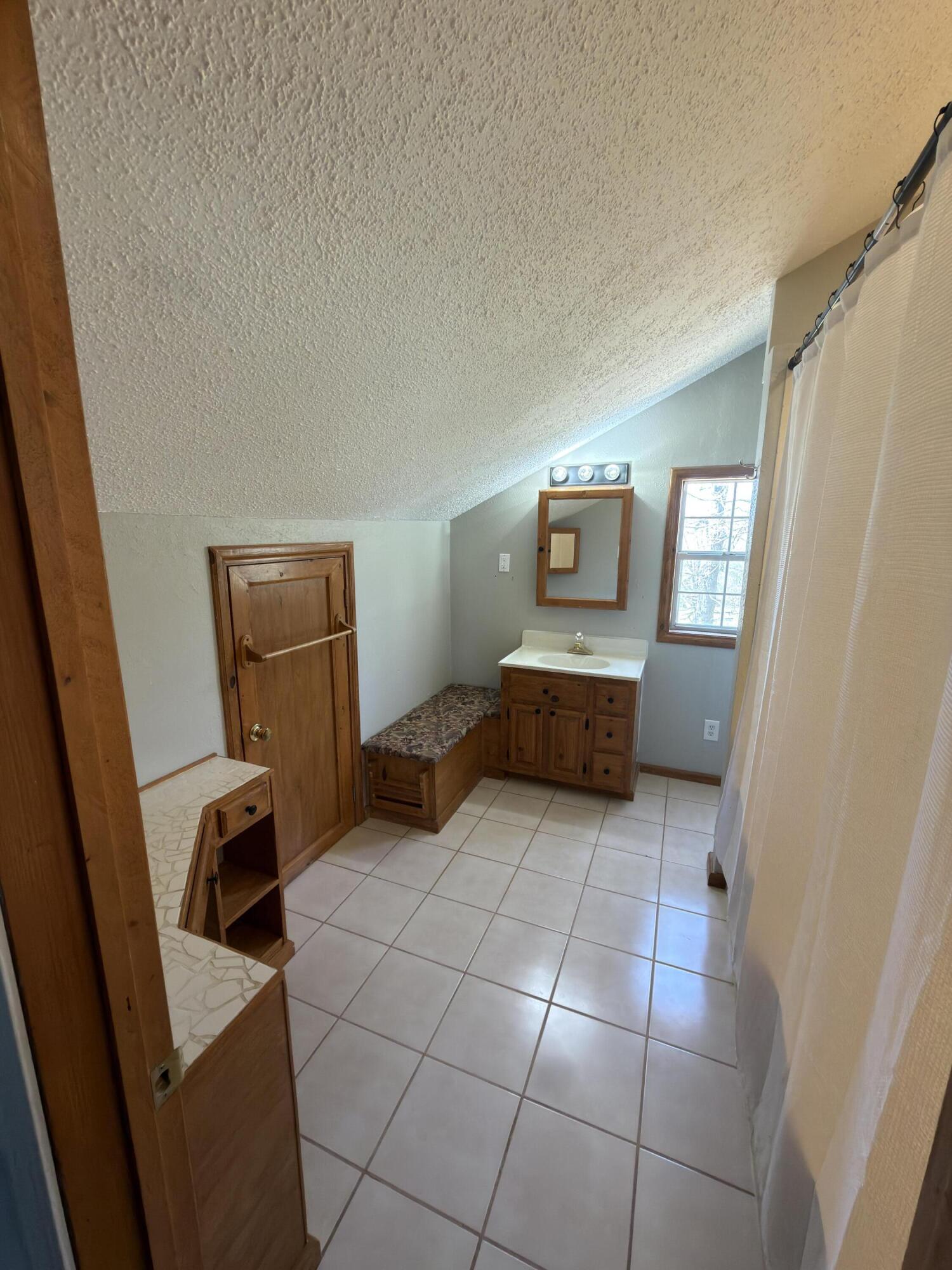 2731 County Road 250 Property Photo 56