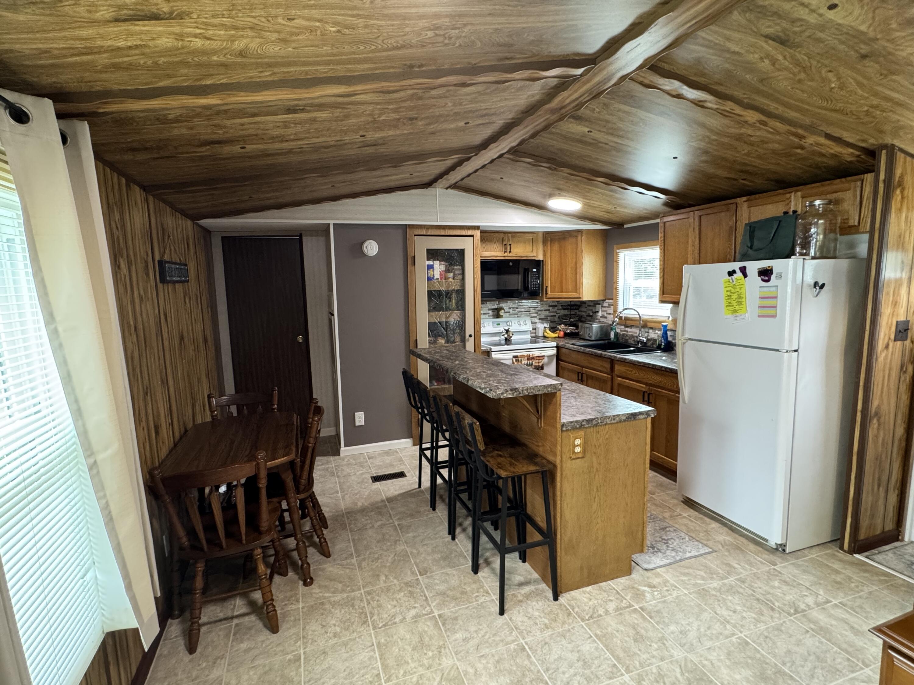 20690 Deer Run Property Photo 13