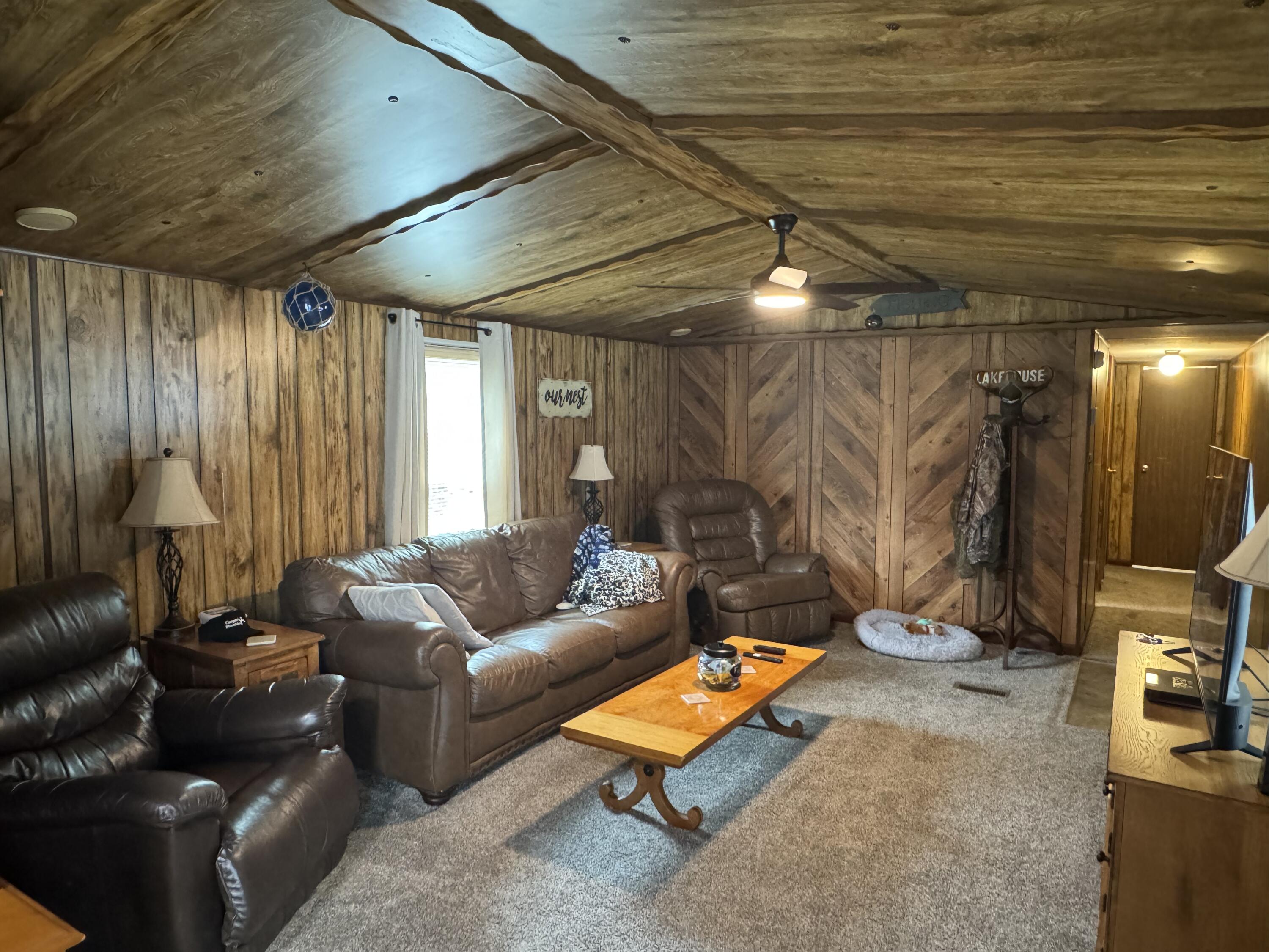 20690 Deer Run Property Photo 17