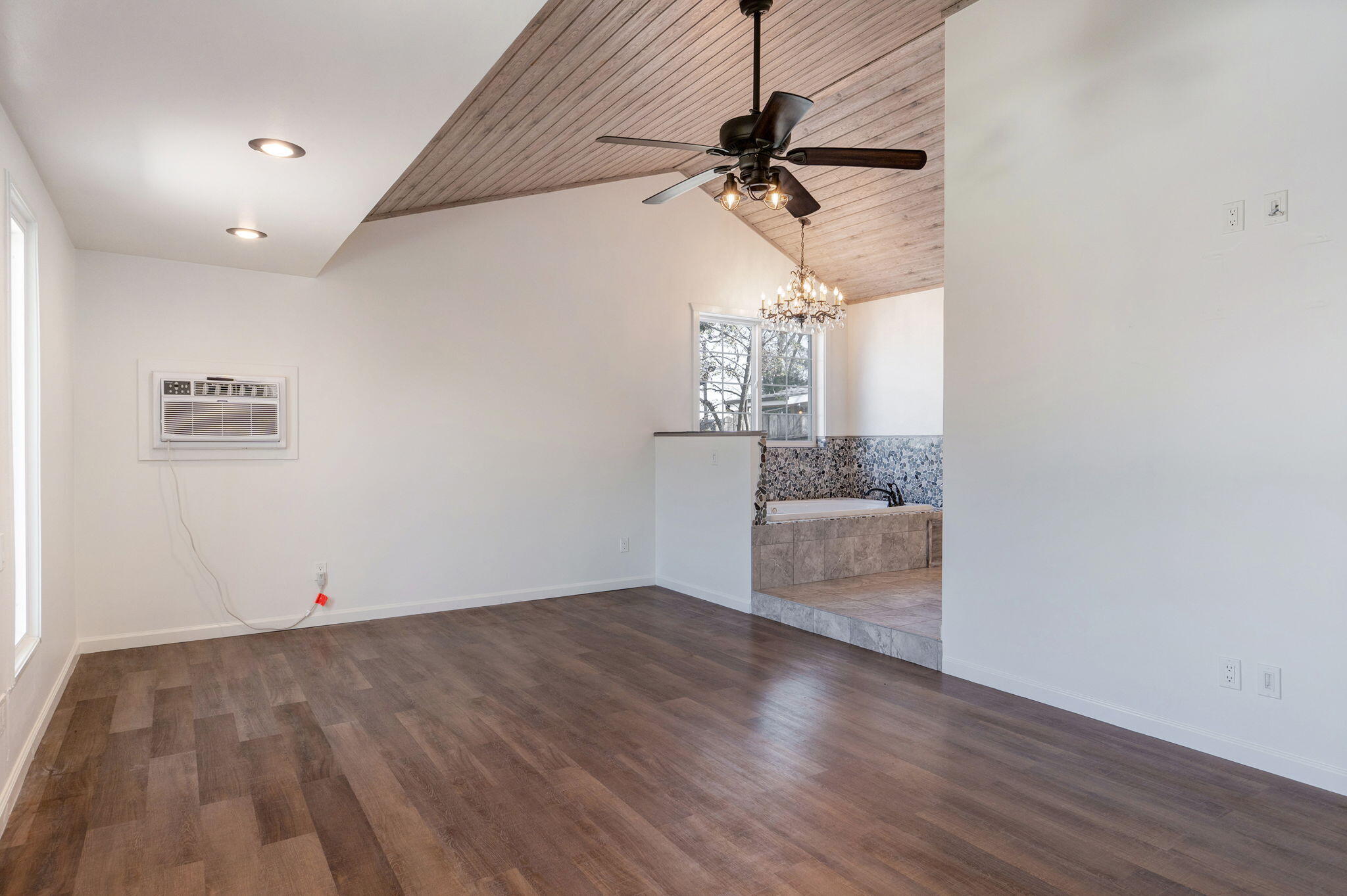 182 Valley View Drive Property Photo 14