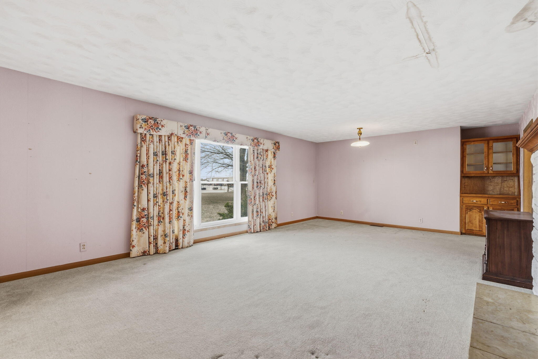 3916 South Springfield Avenue Property Photo 6