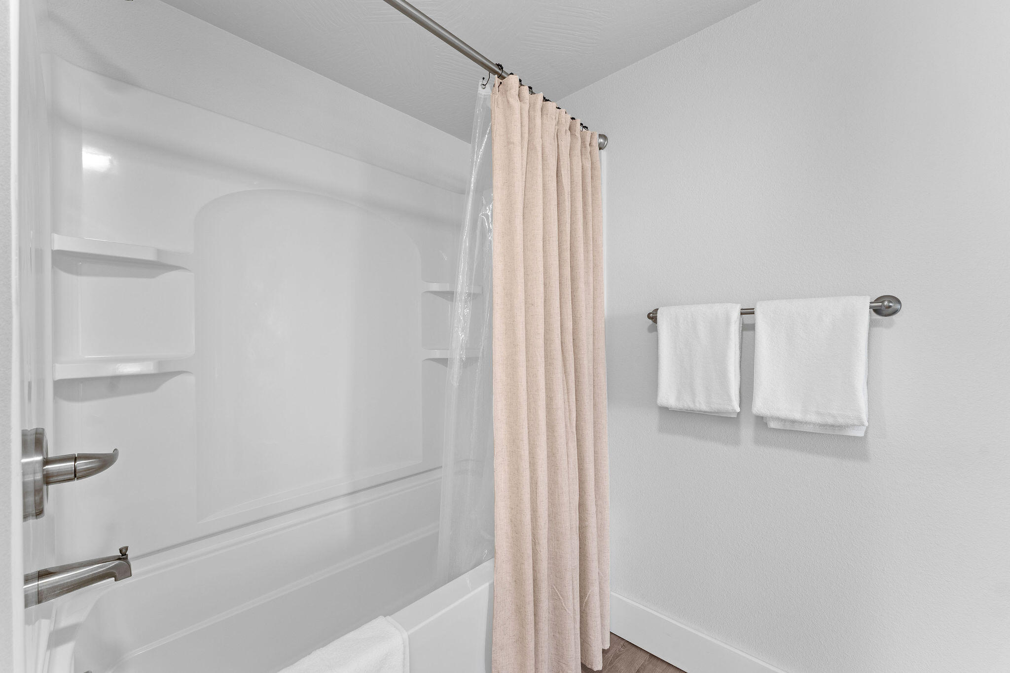 403 Veterans Boulevard 307 Property Photo 14