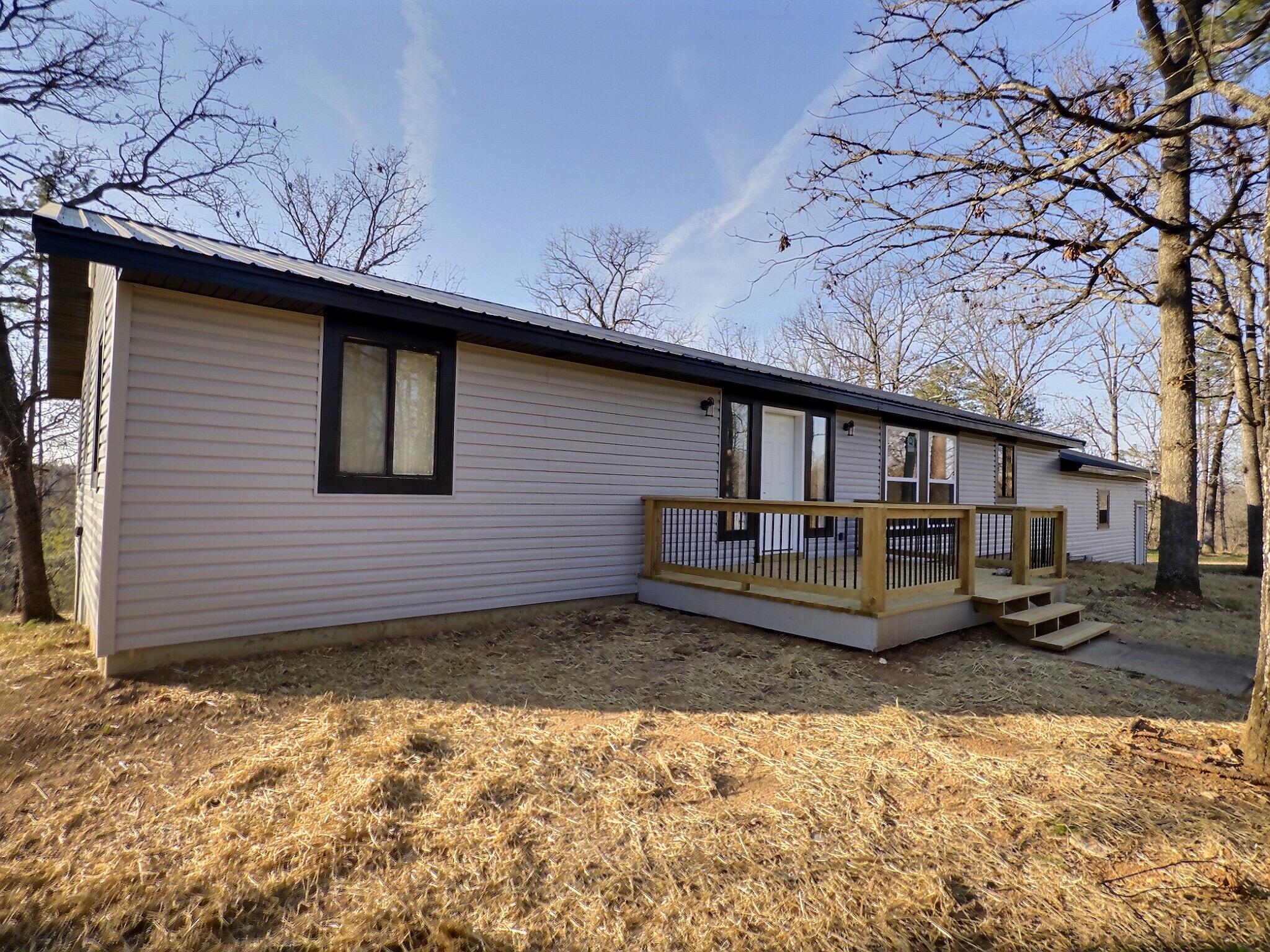 741 Co Rd 574 Property Photo 4