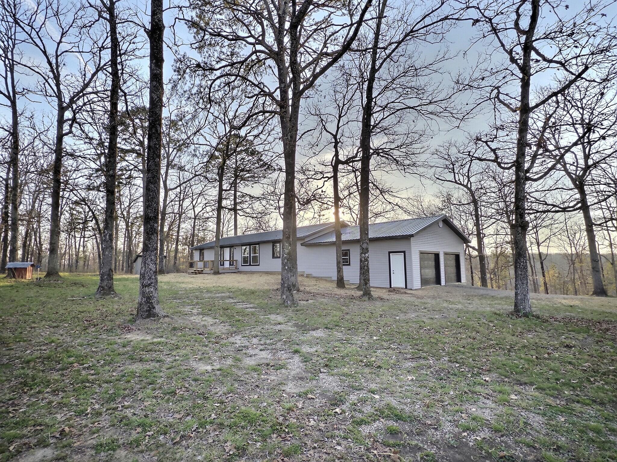 741 Co Rd 574 Property Photo 10