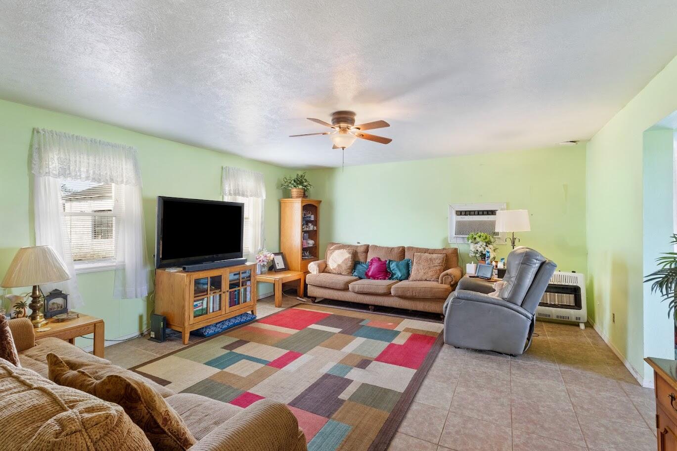 22057 State Highway 37 Property Photo 4