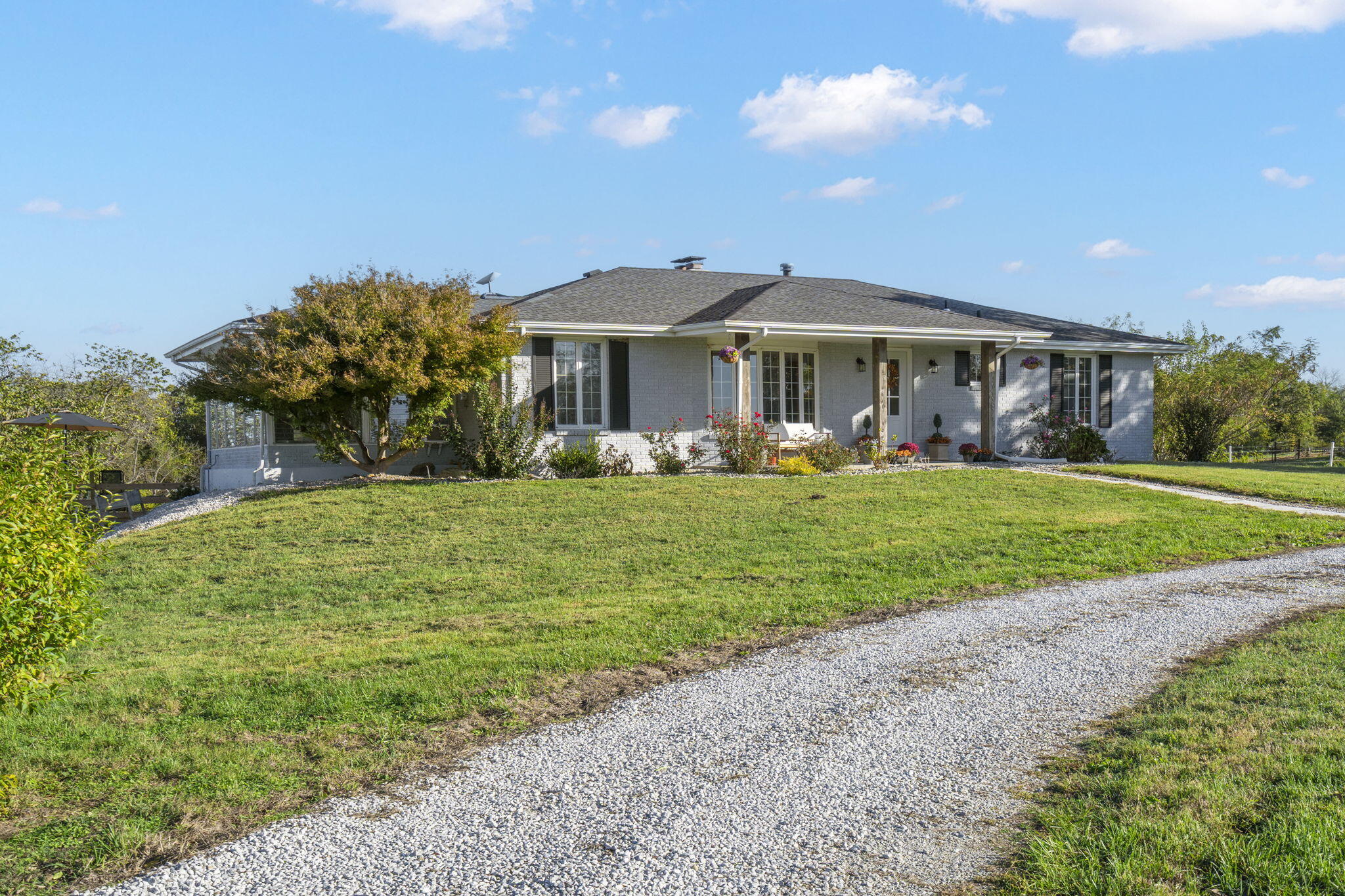 3259 West Farm Rd 60 Property Photo 1