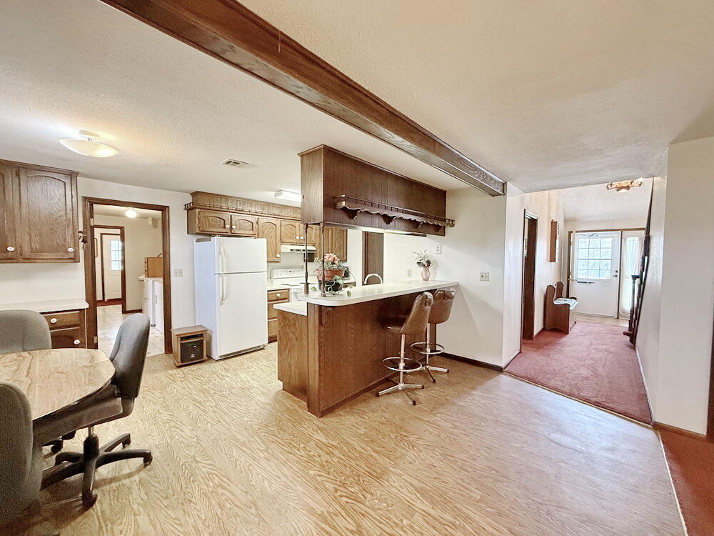 3705 East 150 Road Property Photo 15