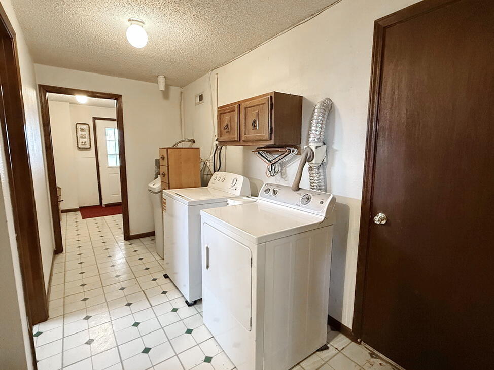 3705 East 150 Road Property Photo 21