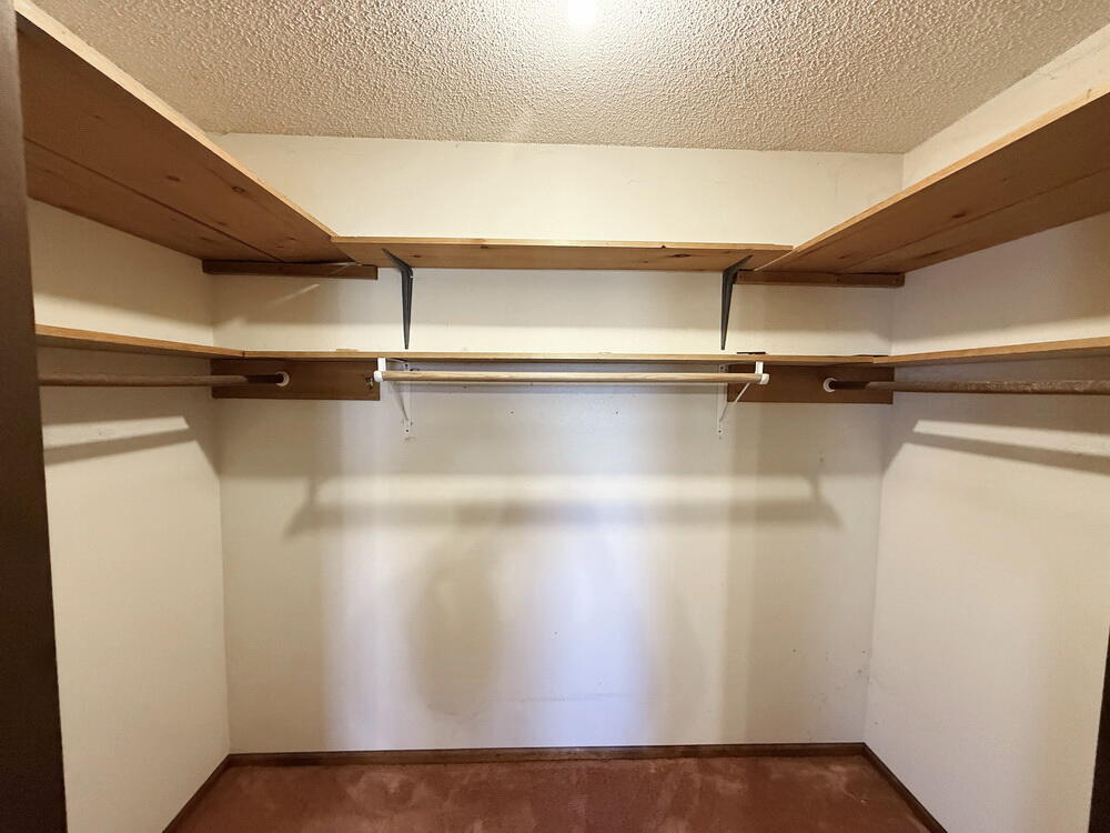 3705 East 150 Road Property Photo 27