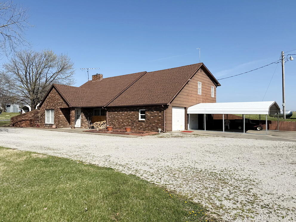 3705 East 150 Road Property Photo 34