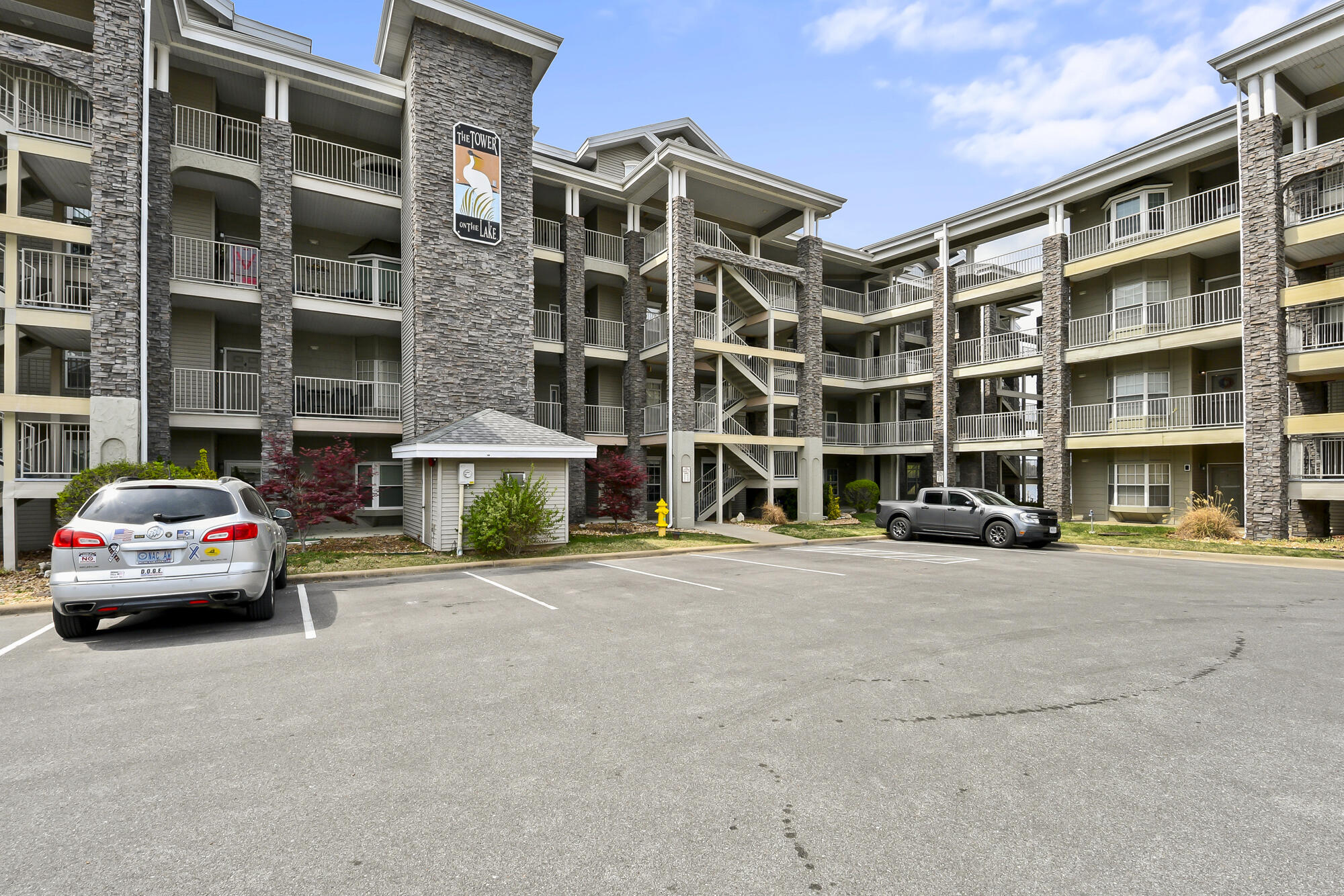 680 Emerald Pointe Drive Bld 3 Un1 Property Photo 38