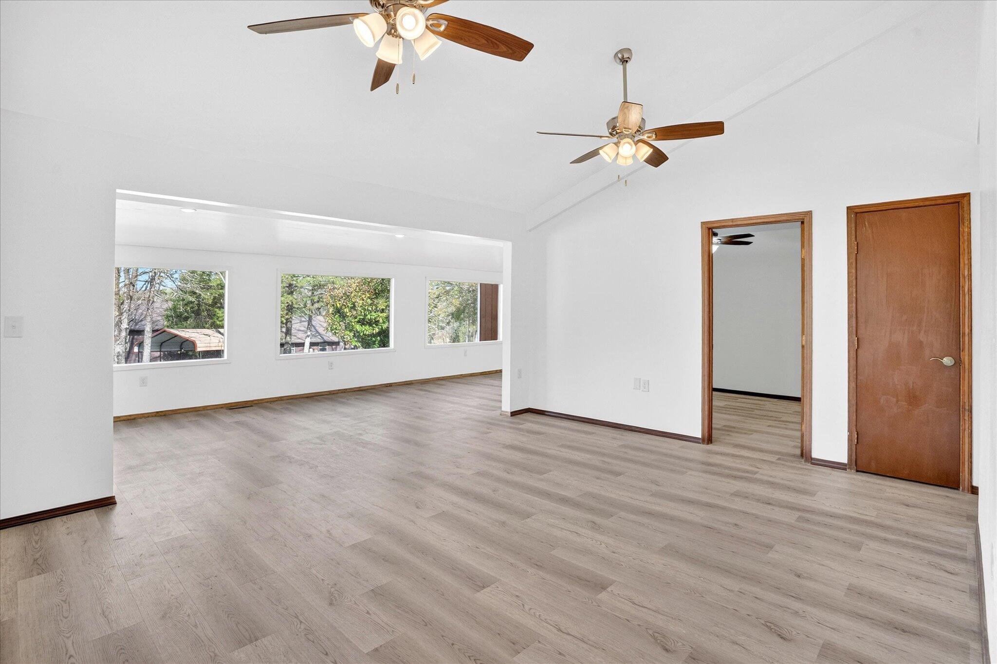 24484 Bearclaw Lane Property Photo 10