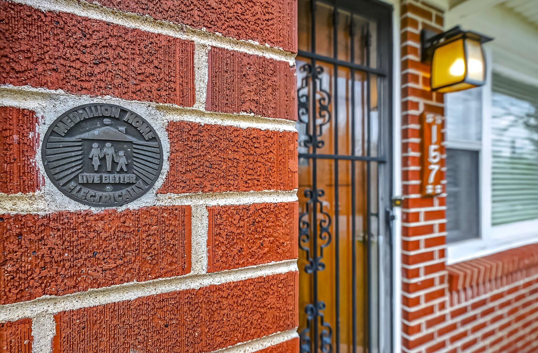 157 Spring Street Property Photo 5