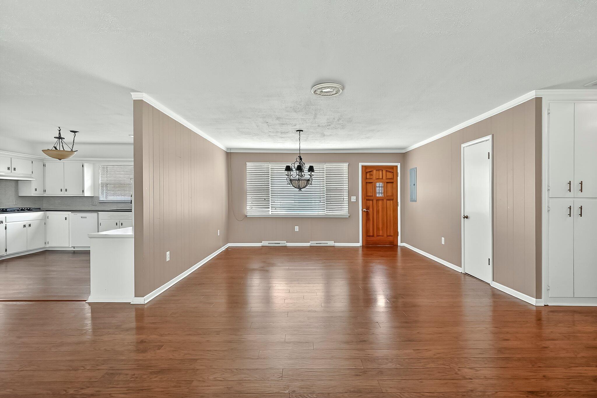 157 Spring Street Property Photo 13