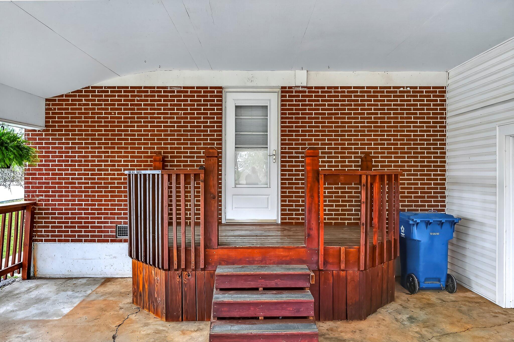 157 Spring Street Property Photo 32