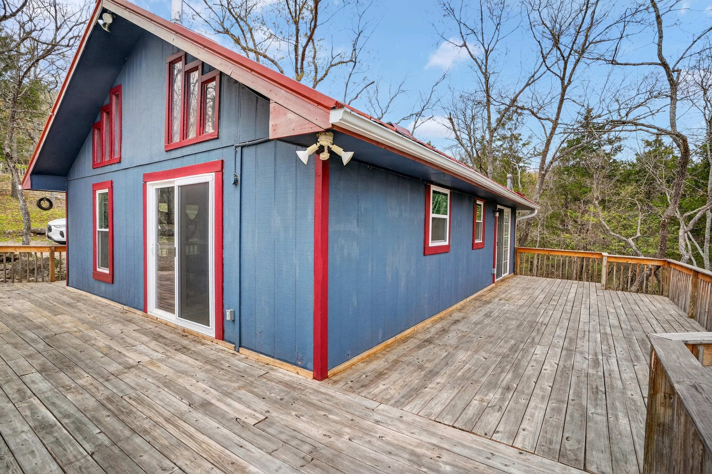 244 Skyline Drive Property Photo 3