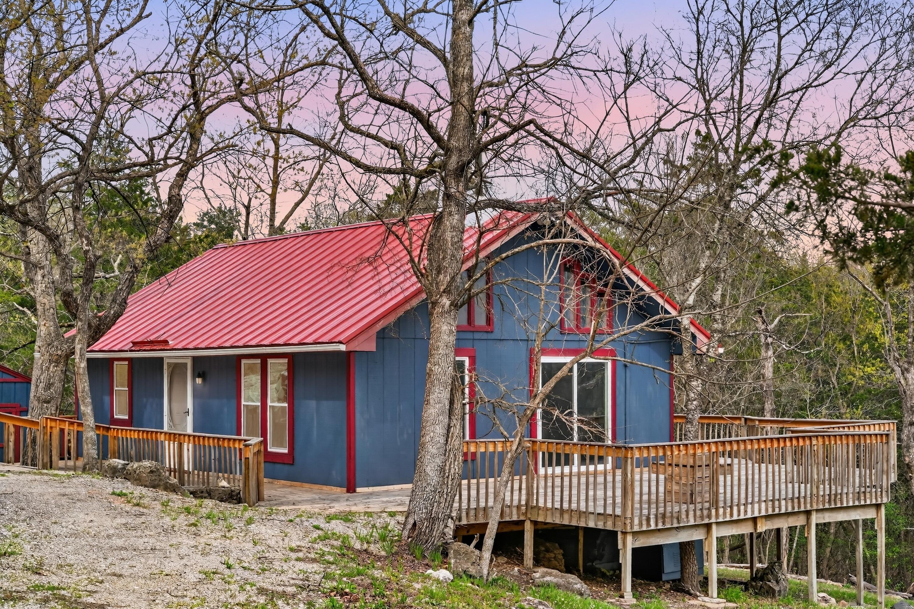 244 Skyline Drive Property Photo 7