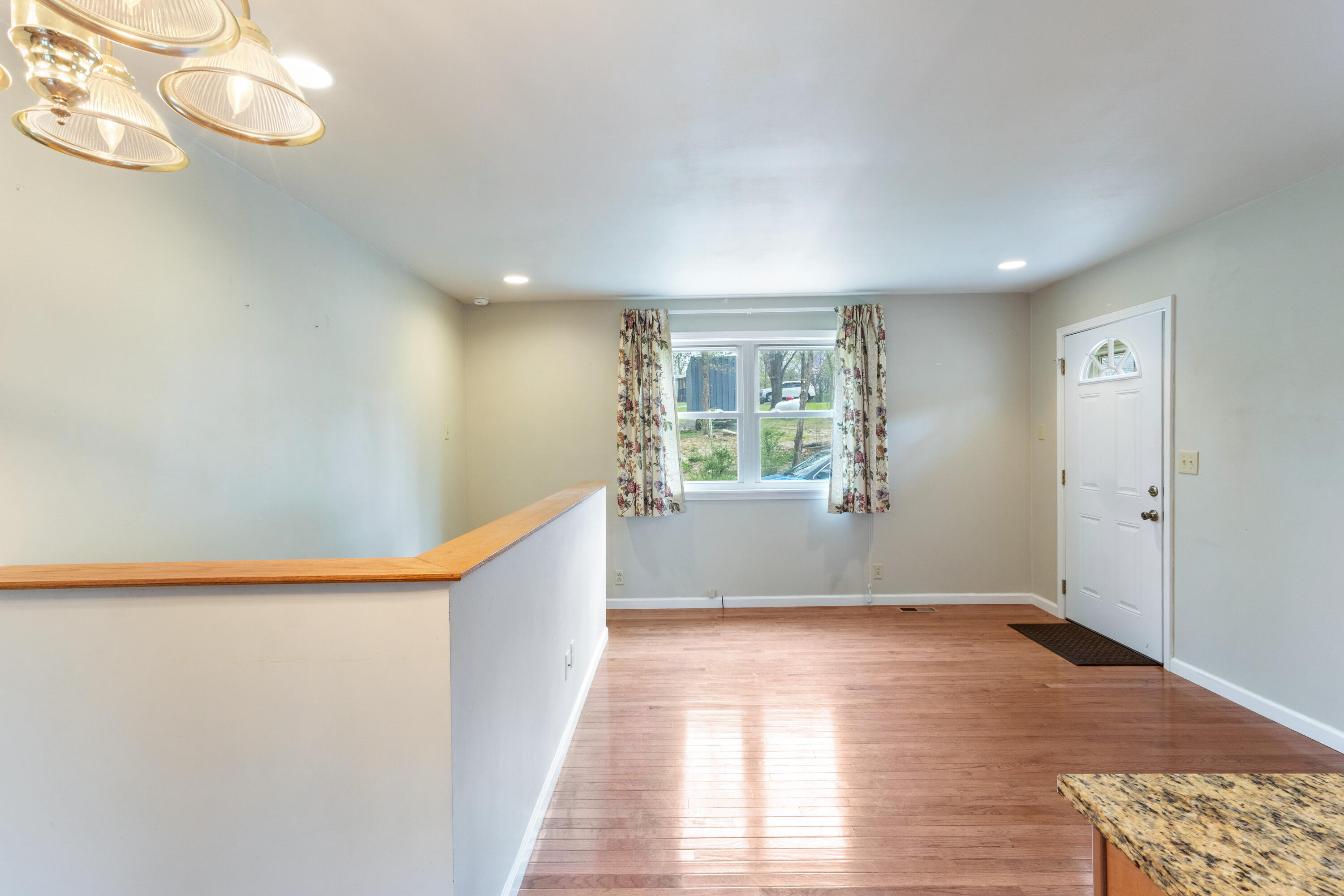 28316 Farm Road 1220 Property Photo 18